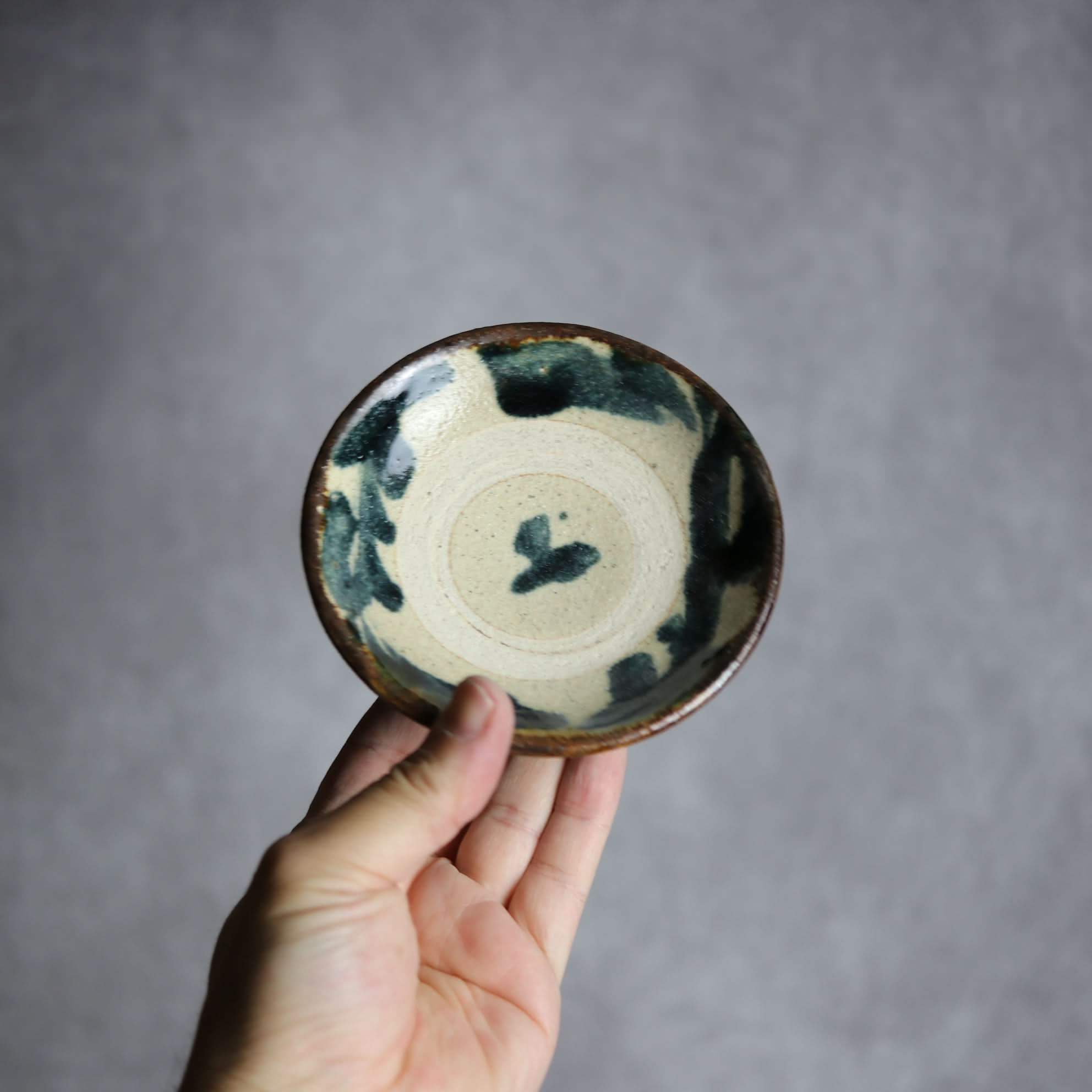 3.5寸皿4 呉須釉 唐草 やちむん 陶器 北窯 松田共司工房 やちむん 陶器.