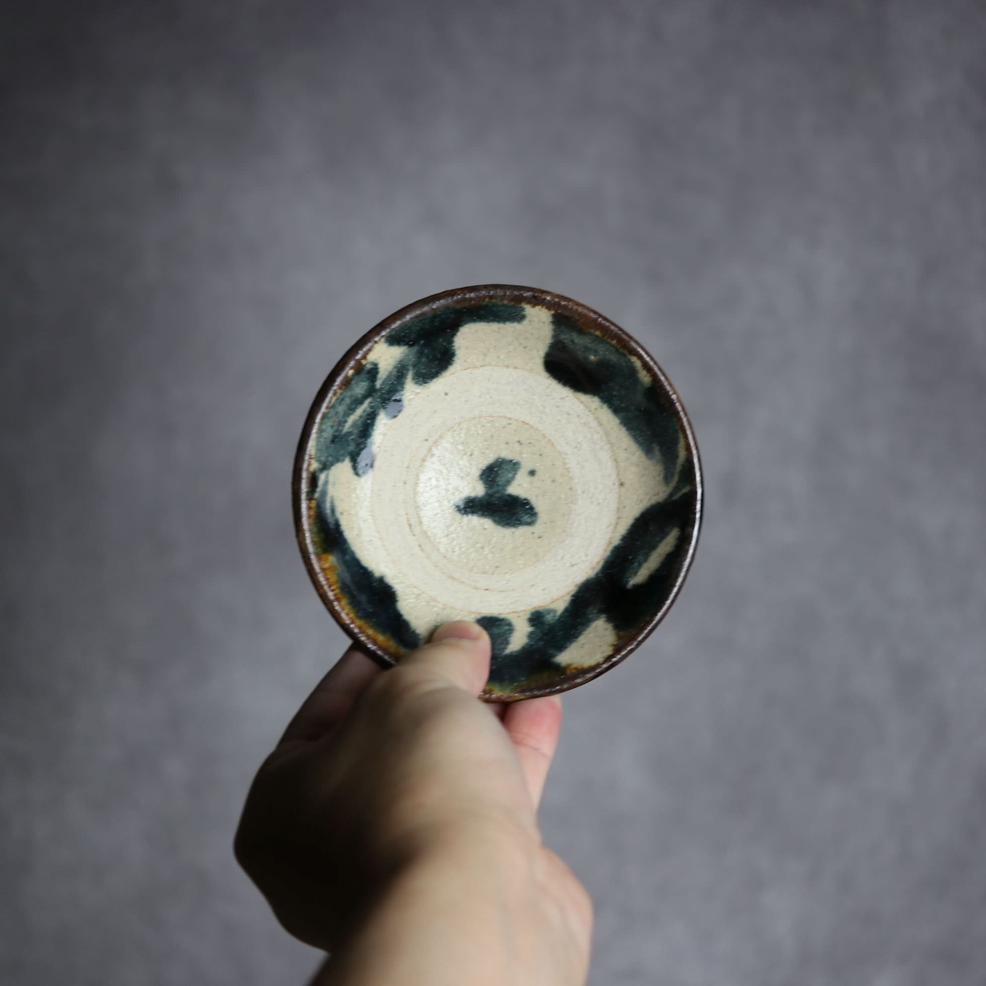 3.5寸皿4 呉須釉 唐草 やちむん 陶器 北窯 松田共司工房 やちむん 陶器.