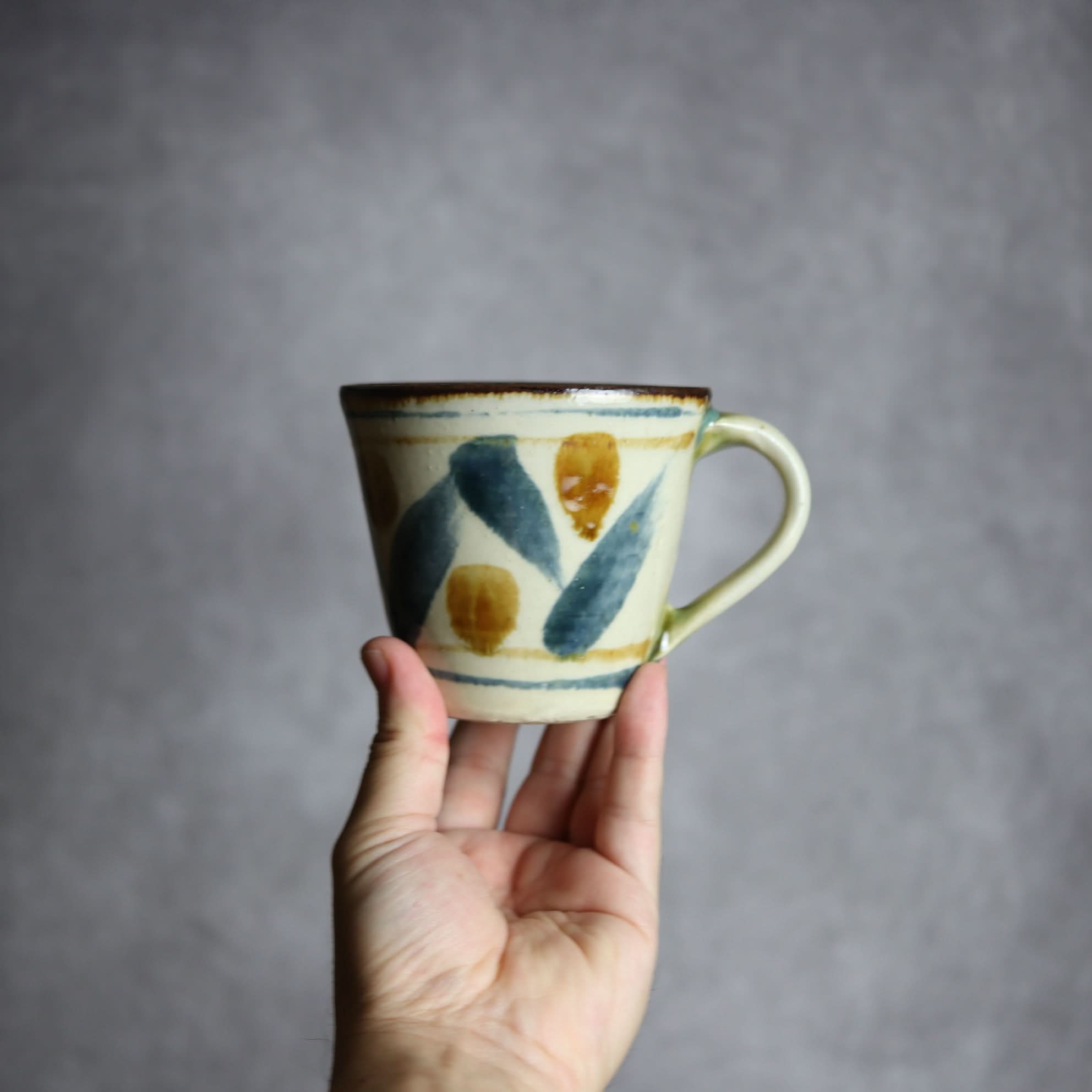 マグカップ2 飴 呉須釉 格子点打 やちむん 陶器 いずみ窯 島袋工房 やちむん 陶器.