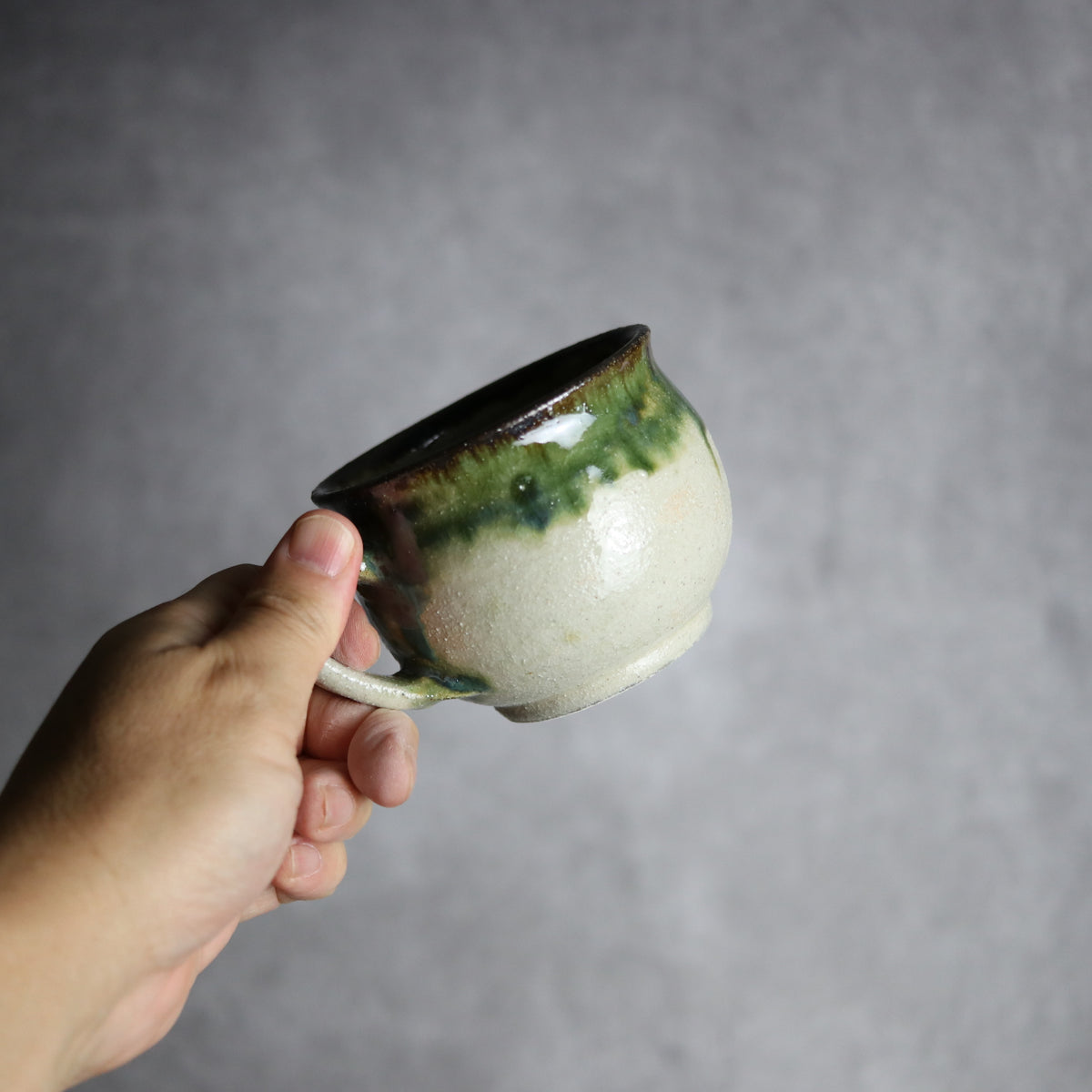 コーヒーカップ1 緑釉 やちむん 陶器 栄一工房
