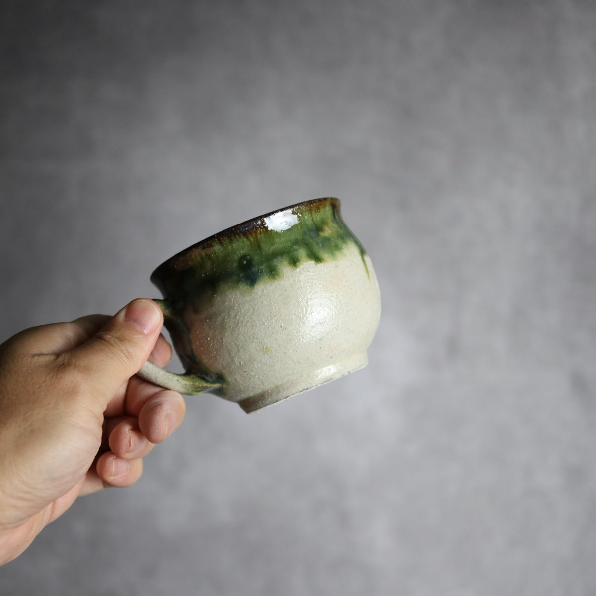 コーヒーカップ1 緑釉 やちむん 陶器 栄一工房