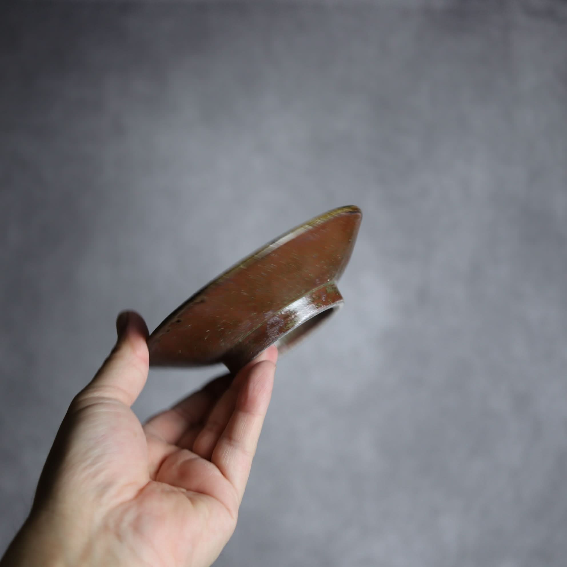 4寸皿1 飴 呉須釉 菊唐草 やちむん 陶器 北窯 松田共司工房 やちむん 陶器.