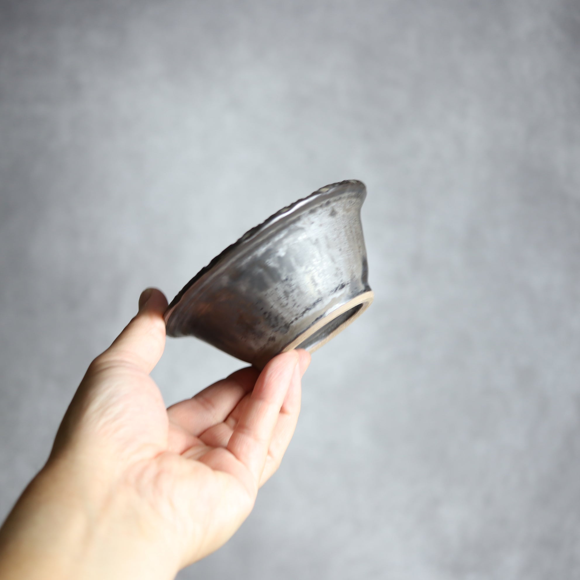 3.5寸ワンブー1 黒 彫り模様 やちむん 陶器 nagaremo やちむん 陶器.