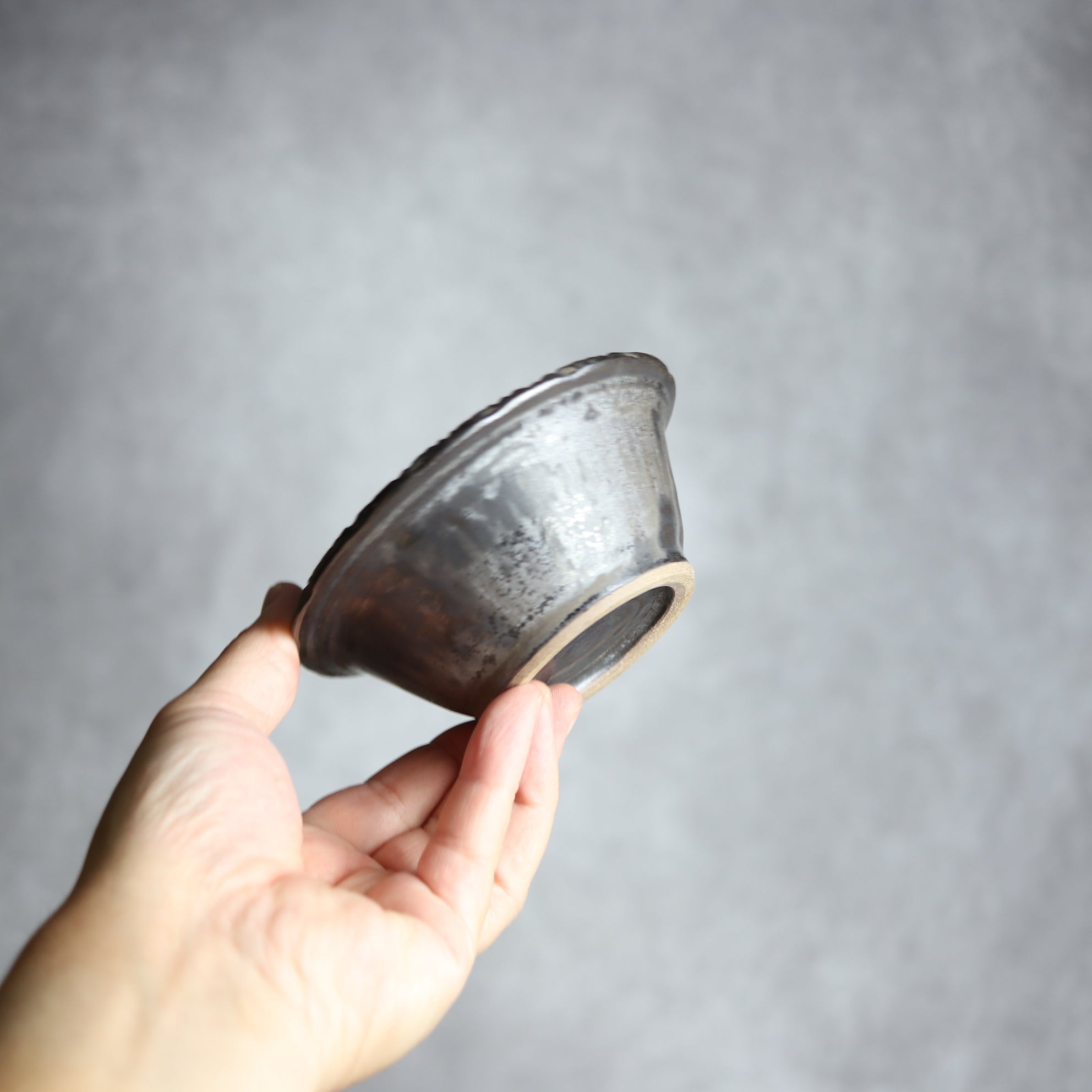 3.5寸ワンブー1 黒 彫り模様 やちむん 陶器 nagaremo やちむん 陶器.