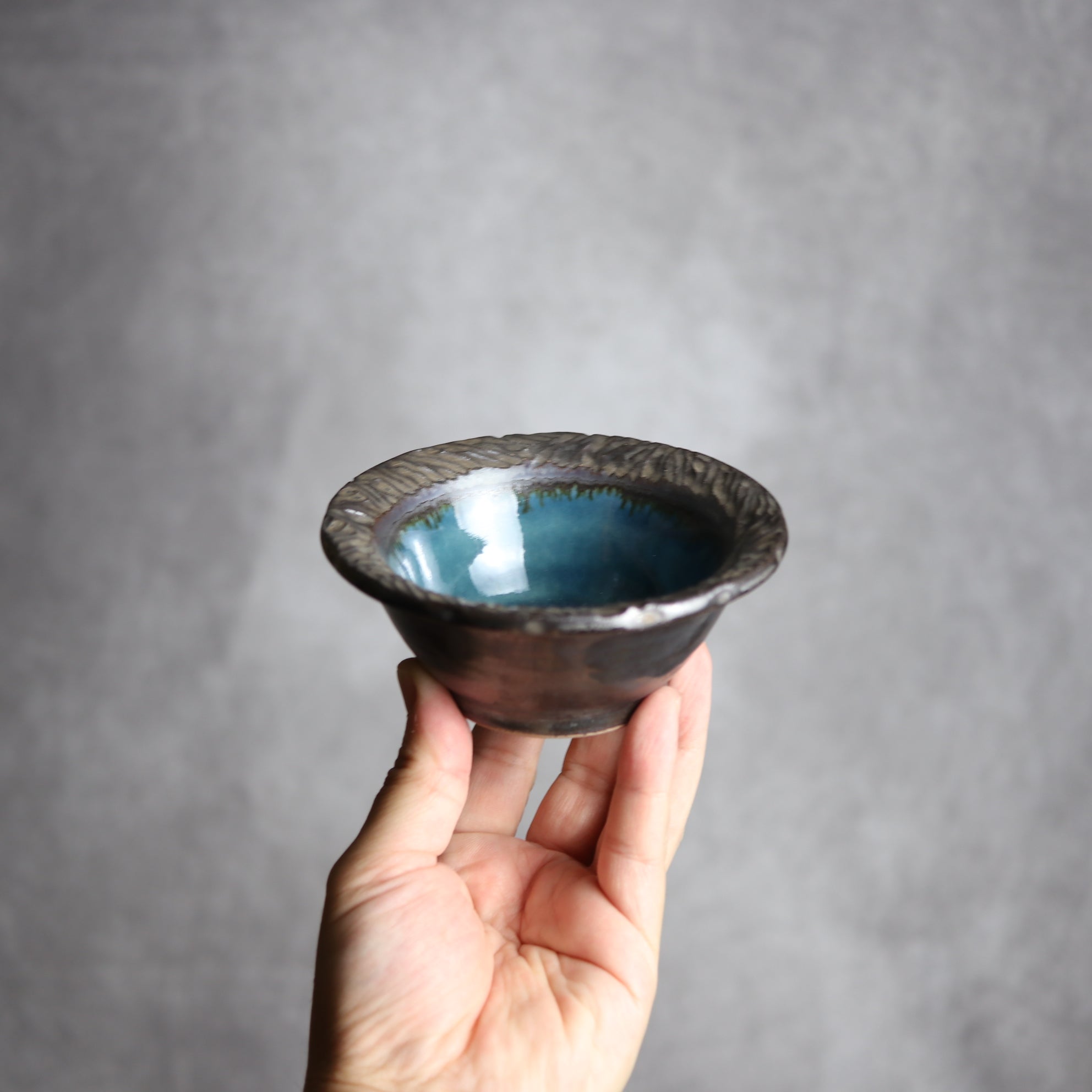 3.5寸ワンブー2 黒 彫り模様 やちむん 陶器 nagaremo やちむん 陶器.