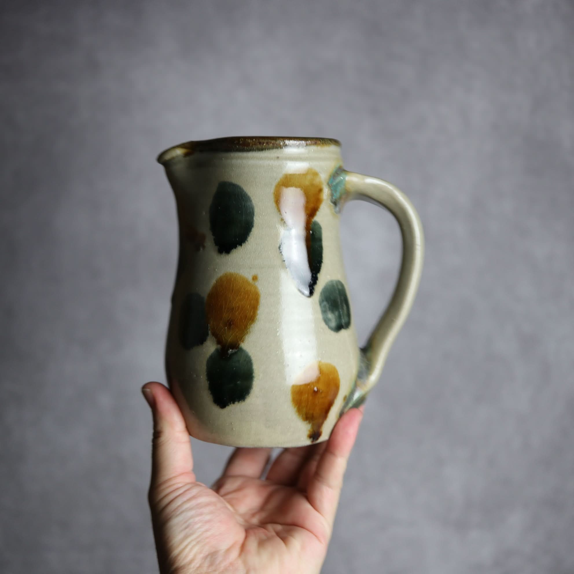5寸ピッチャー1 飴 呉須釉 点打 やちむん 陶器 北窯 松田米司工房 やちむん 陶器.