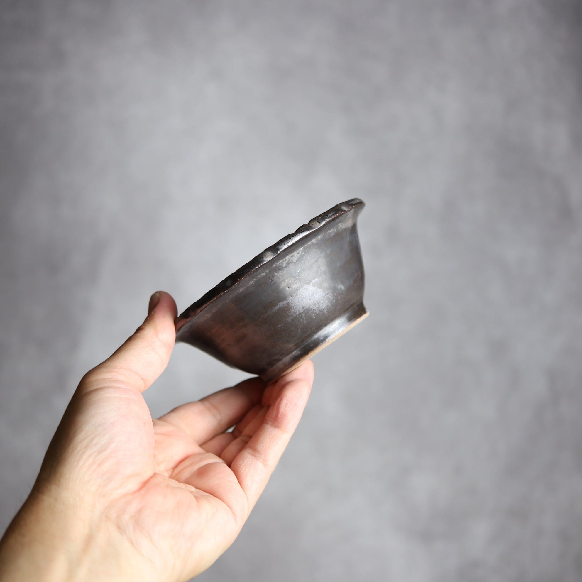 3.5寸ワンブー2 黒 彫り模様 やちむん 陶器 nagaremo やちむん 陶器.