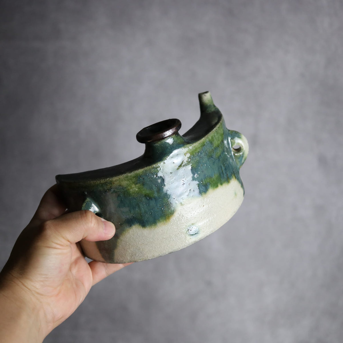 抱瓶1 緑釉 掛釉 やちむん 陶器 榮一工房