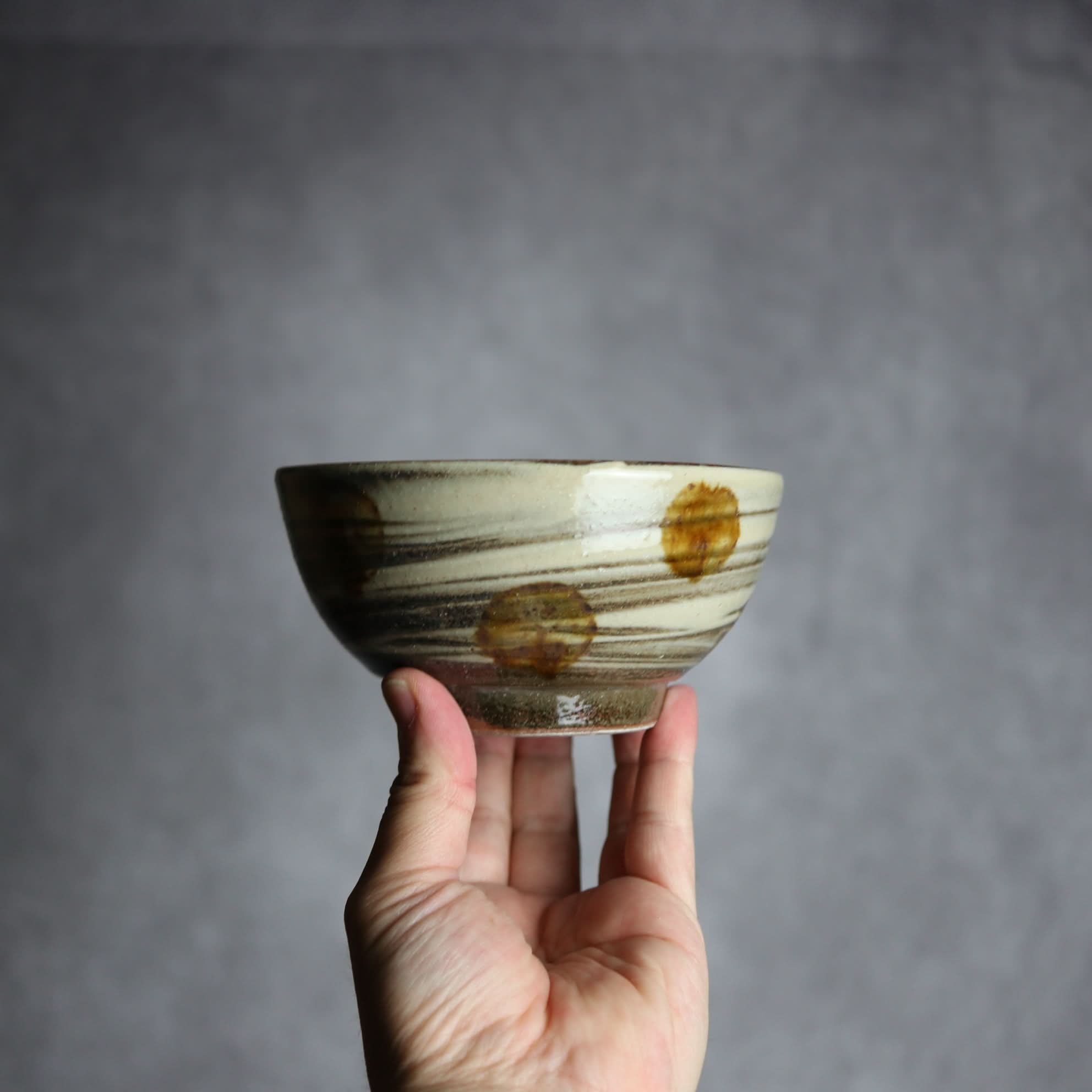 4寸鉢2 飴釉 刷毛目 点打 やちむん 陶器 北窯 松田米司工房 やちむん 陶器.