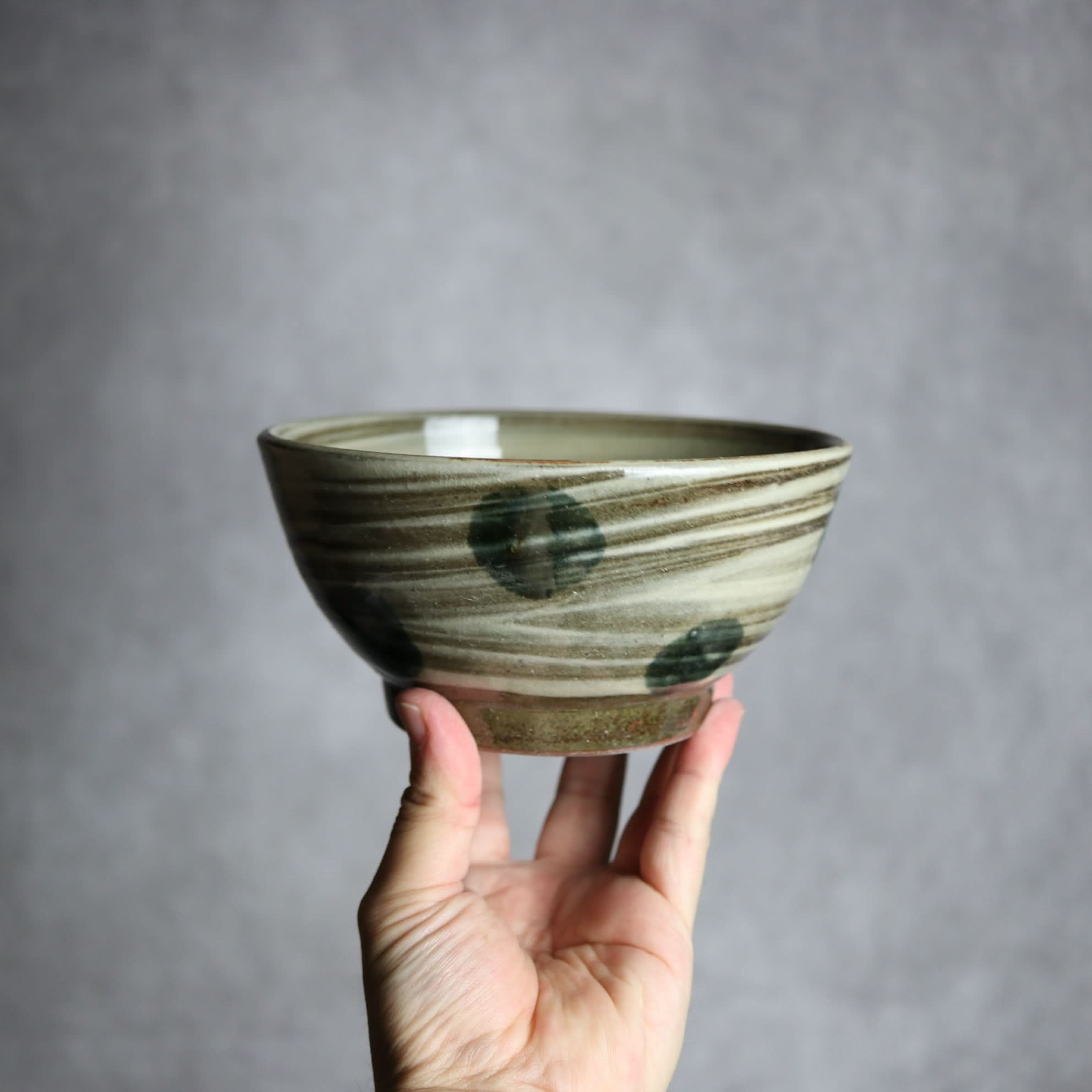 5寸鉢1 呉須釉 刷毛目 点打 やちむん 陶器 北窯 松田米司工房 やちむん 陶器.