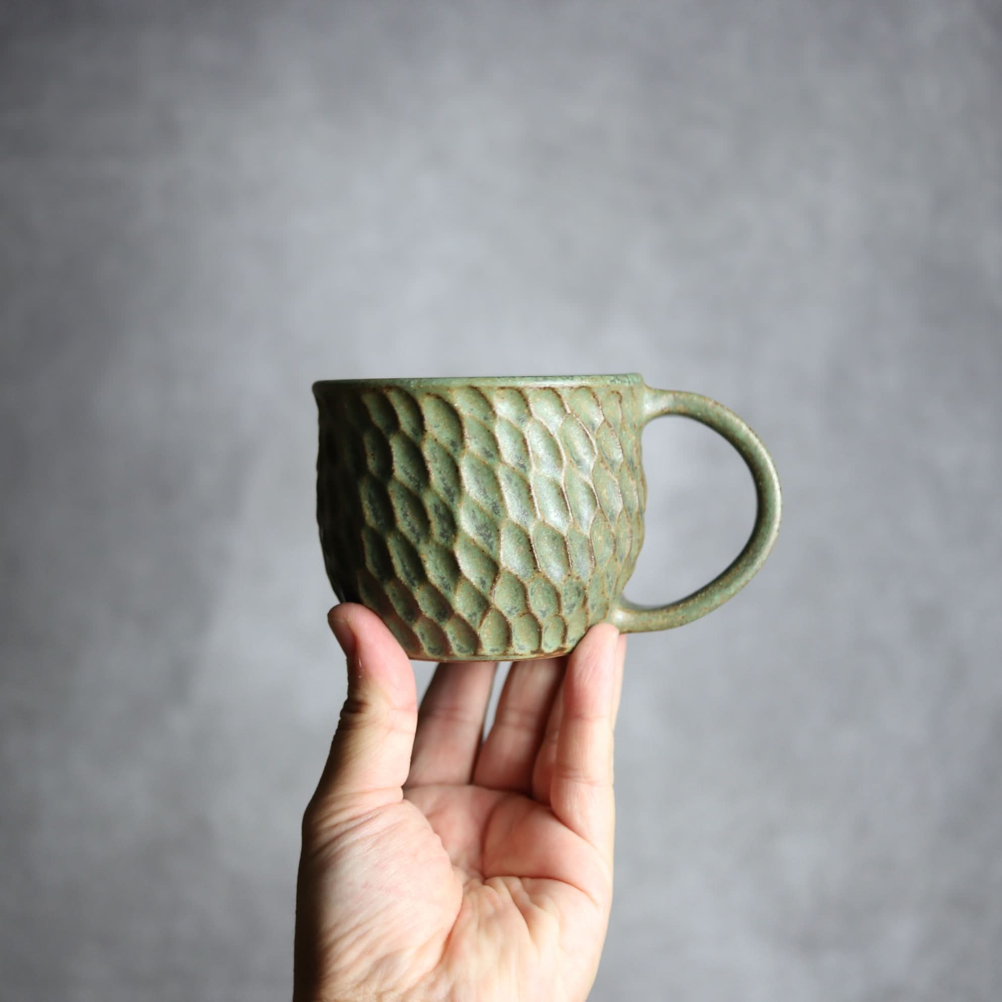 マグカップ1 ナッツ グリーン ボトムワイド やちむん 陶器 nagaremo やちむん 陶器.
