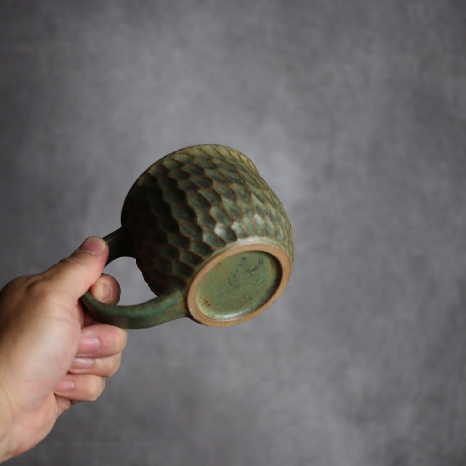 マグカップ1 ナッツ グリーン ボトムワイド やちむん 陶器 nagaremo やちむん 陶器.