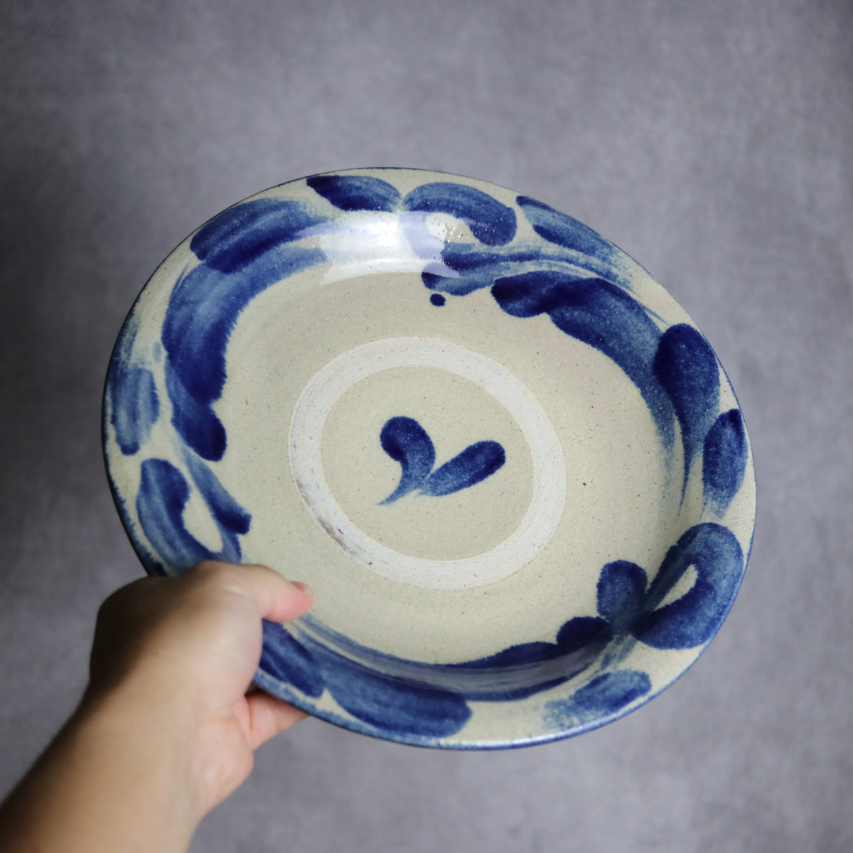 9寸皿1 呉須釉 唐草 やちむん 陶器 北窯 松田共司工房