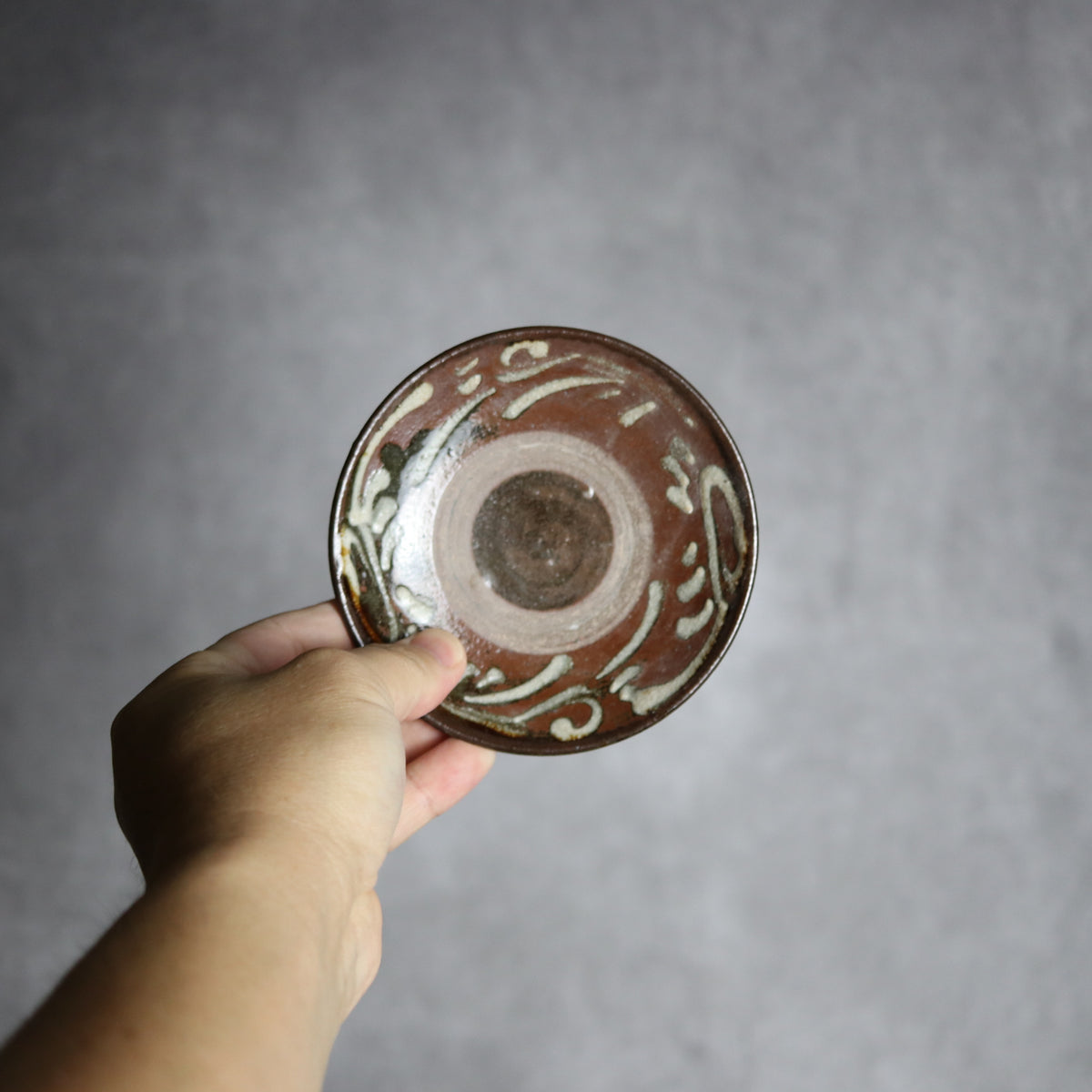 3.5寸皿2 イッチン 菊唐草 やちむん 陶器 北窯 松田共司工房