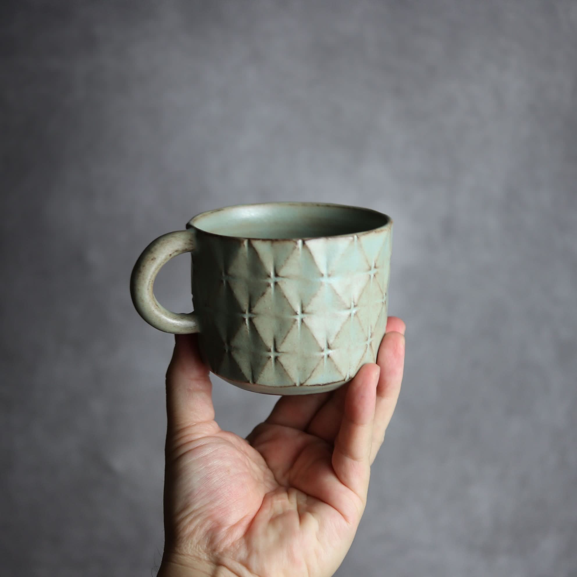 マグカップ1 アンティークブルー 菱形紋 やちむん 陶器 cerca やちむん 陶器.