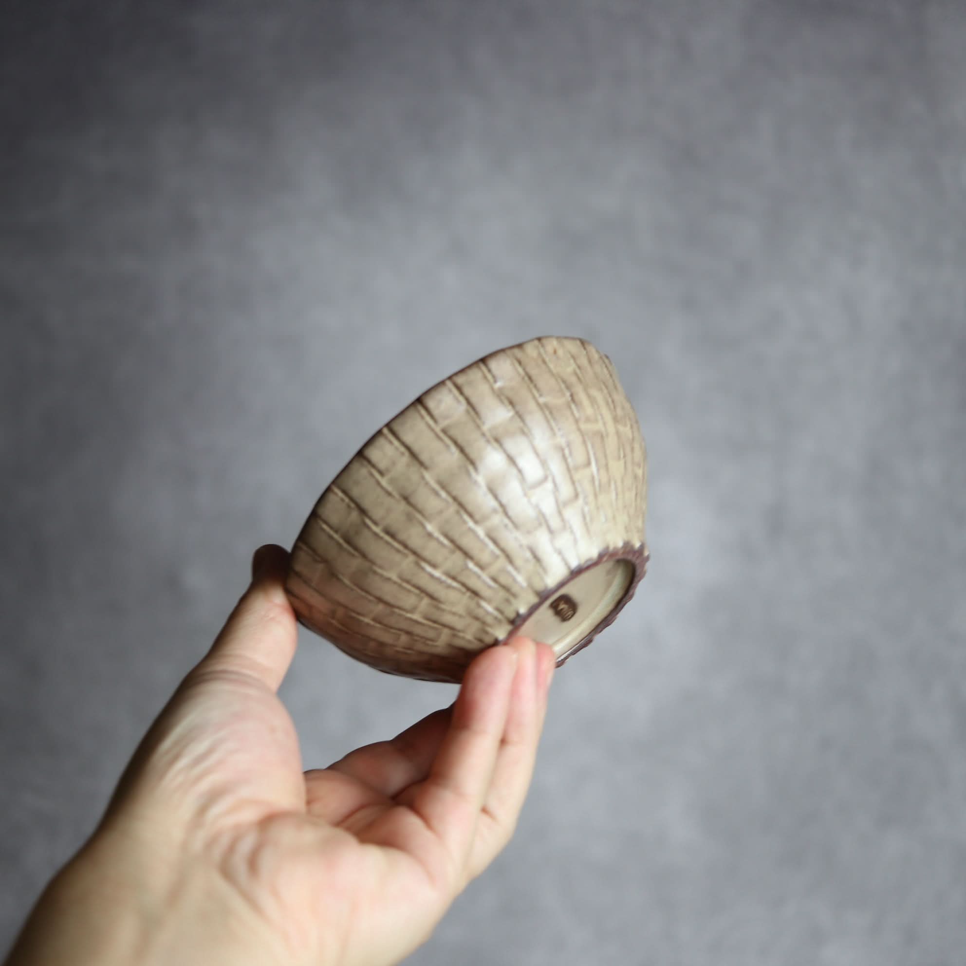 4寸ごはん茶碗 編込紋 サンドベージュ1 やちむん 陶器 cerca やちむん 陶器.