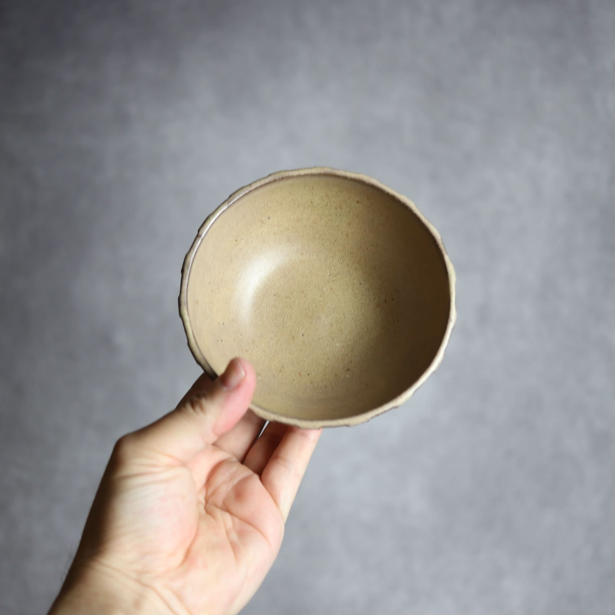 4寸ごはん茶碗2 サンドベージュ 編込紋 やちむん 陶器 cerca やちむん 陶器.