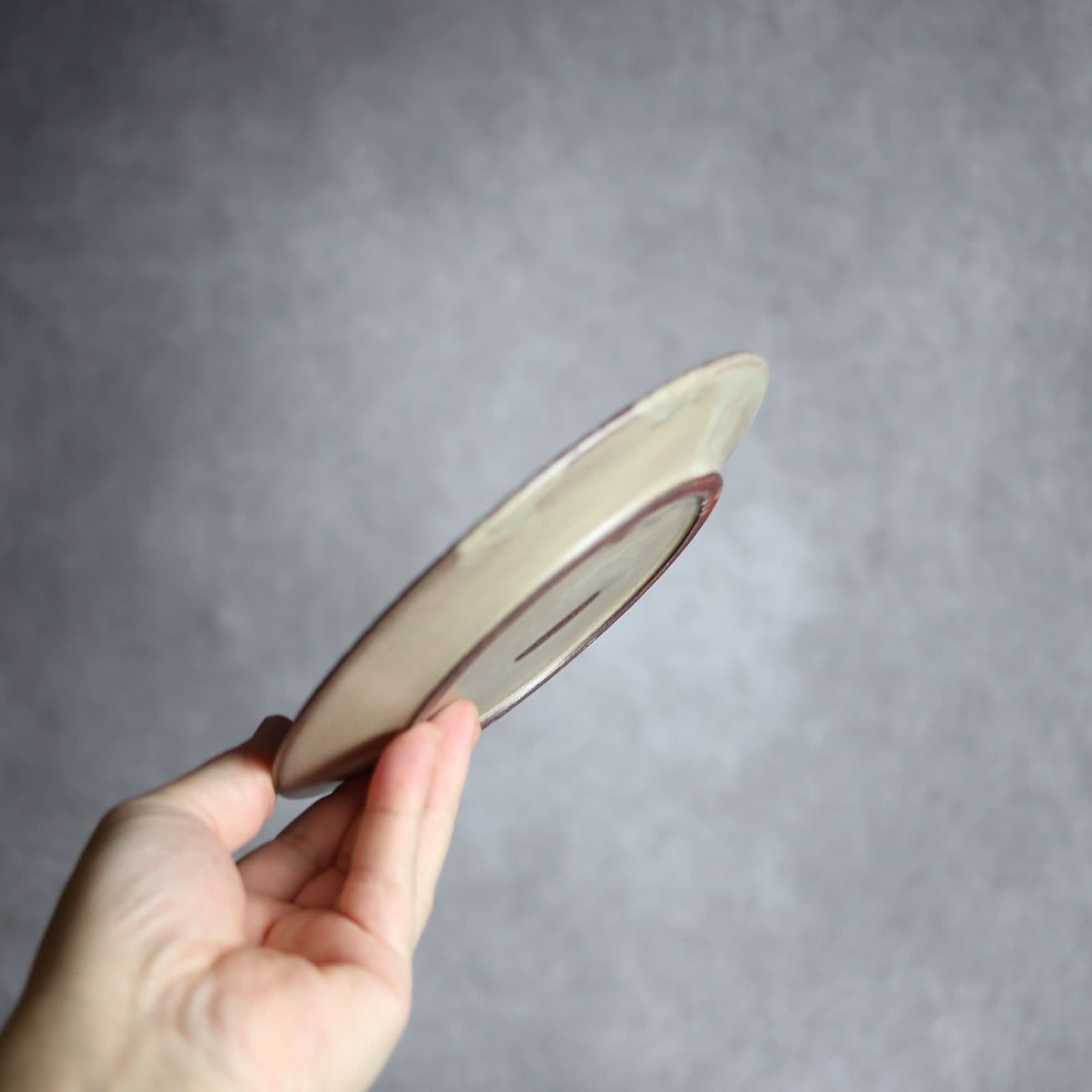 リム5寸プレート1 サンドベージュ 縞 やちむん 陶器 cerca やちむん 陶器.