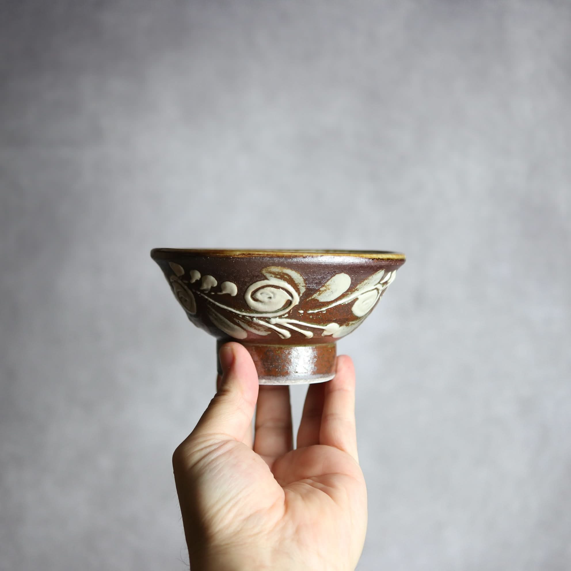 4寸マカイ2 イッチン 唐草 やちむん 陶器 茂生窯 陶器.