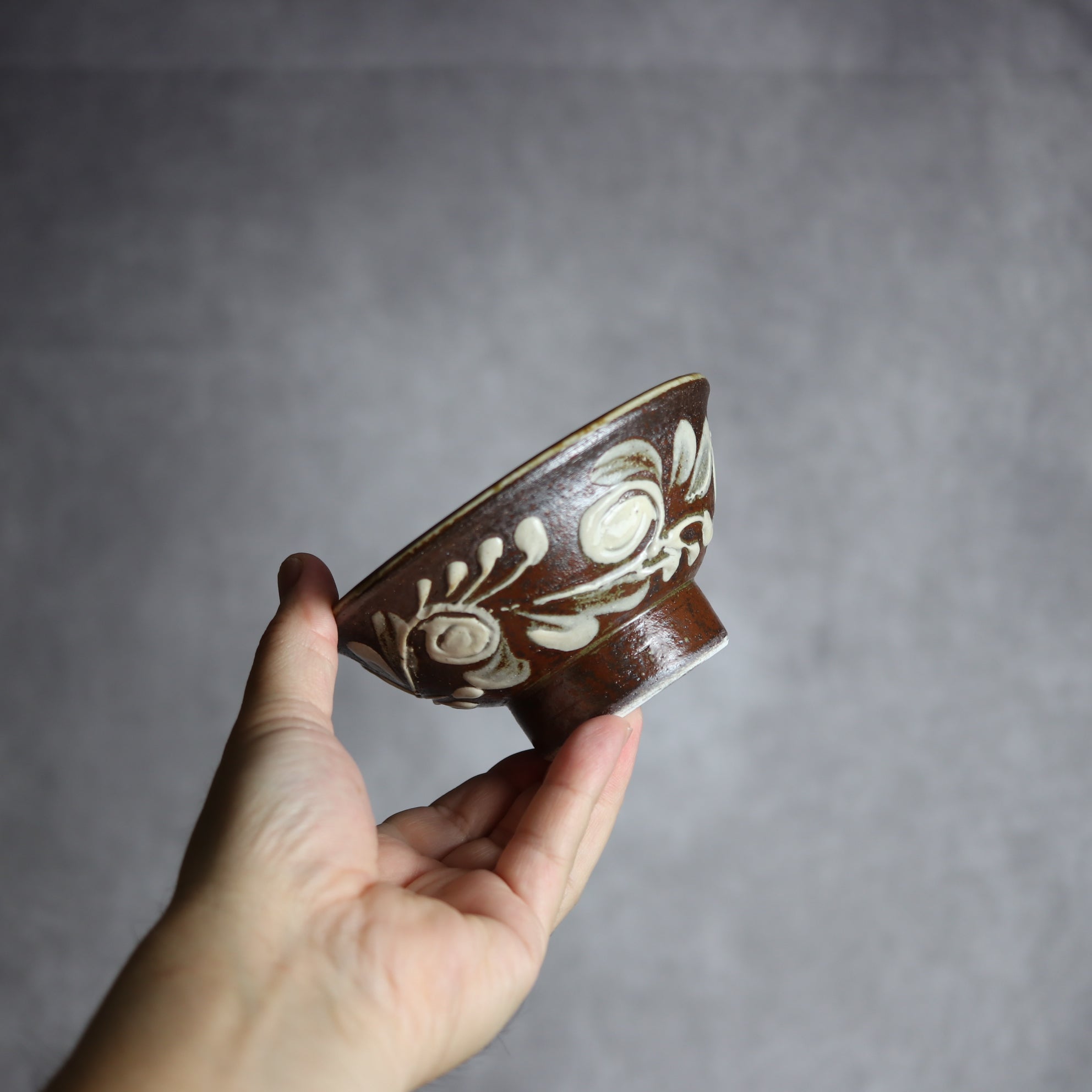 茂生窯 - 4寸マカイ2 イッチン 唐草 やちむん 陶器 茂生窯 - mundasui