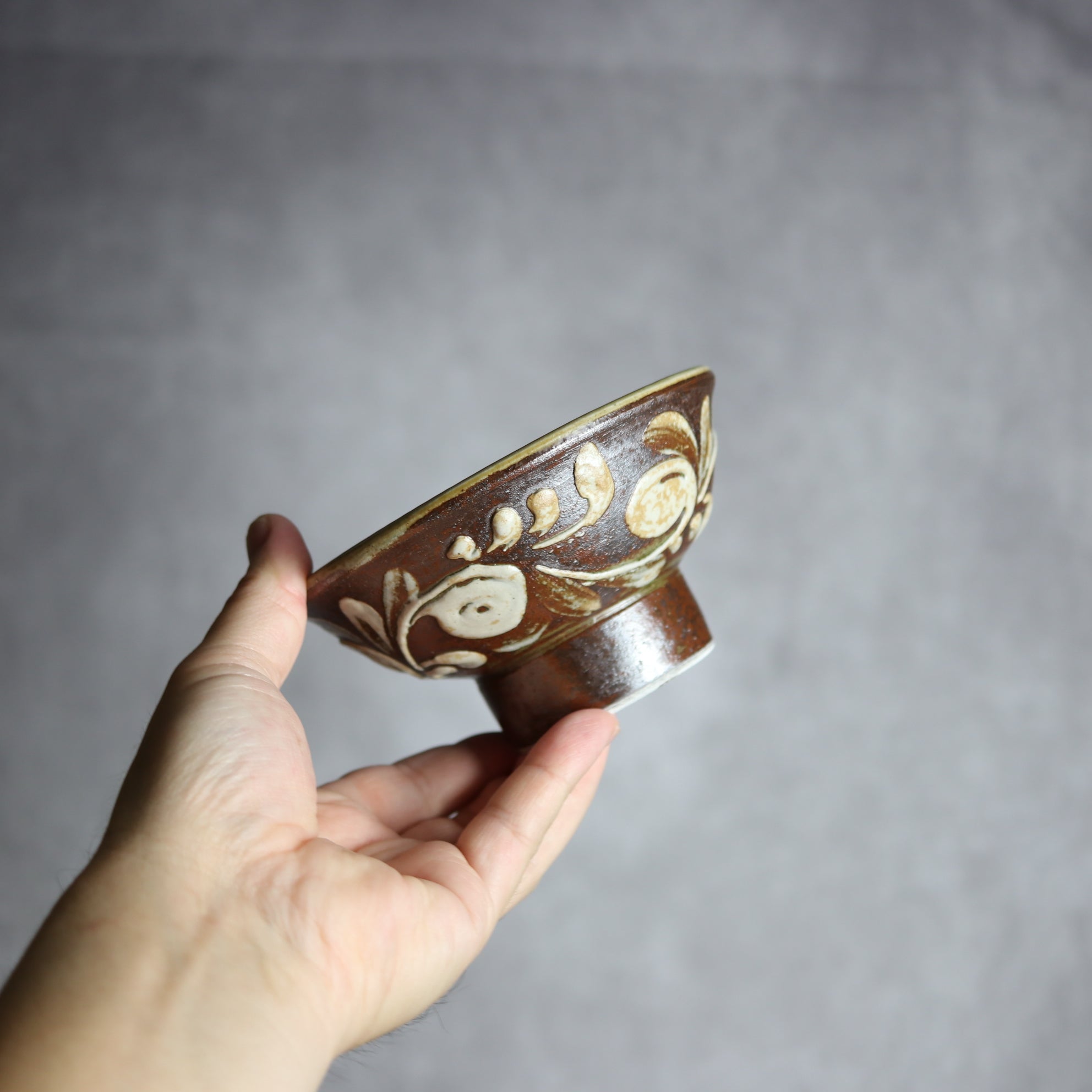 茂生窯 - 4寸マカイ3 イッチン 唐草 やちむん 陶器 茂生窯 - mundasui