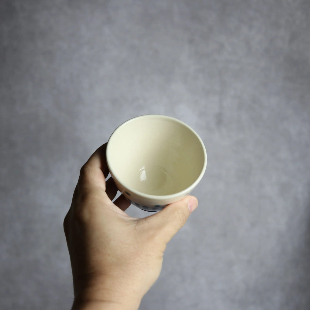丸湯呑 呉須釉 ストライプ やちむん 陶器 高江洲陶磁器
