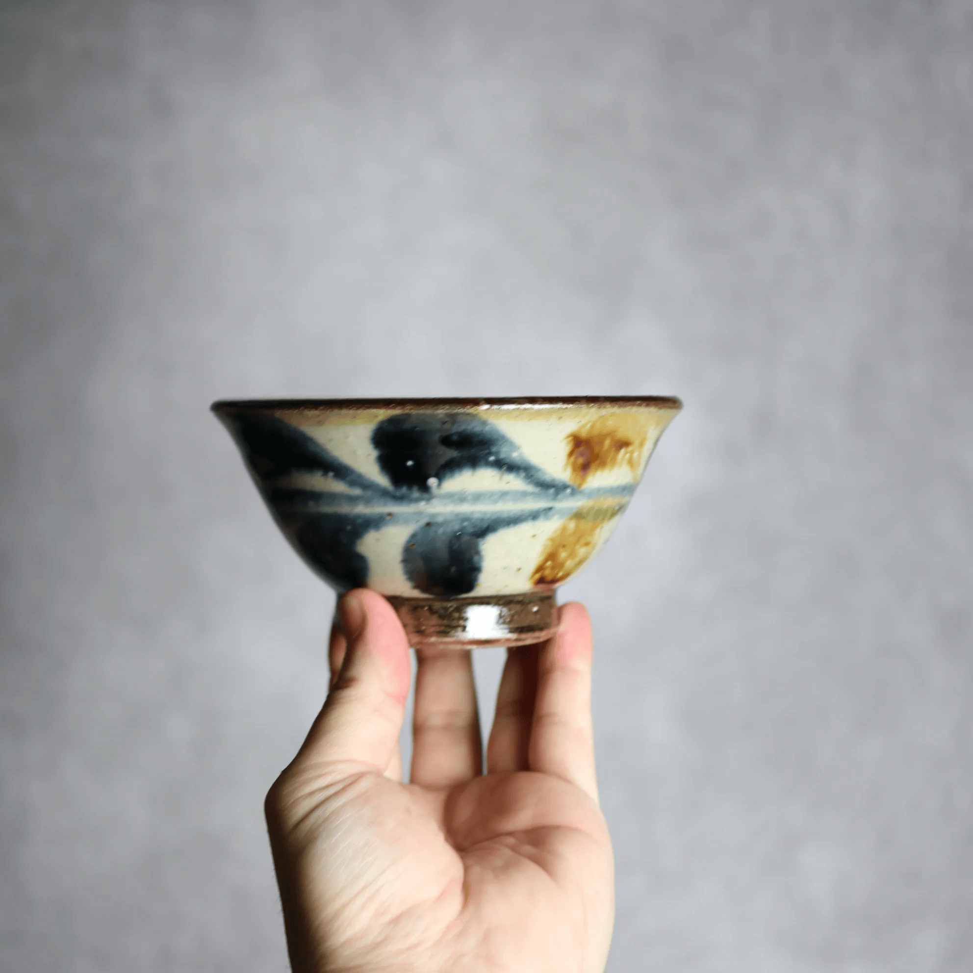 4寸マカイ 紺 茶 デイゴ柄 やちむん 陶器 陶芸こまがた