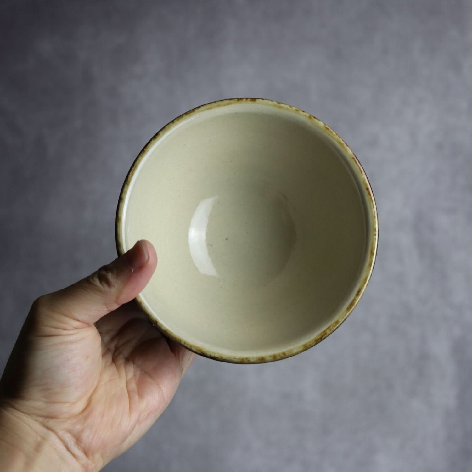 4寸マカイ 呉須釉 蝋抜 点打 やちむん 陶器 真南風工房 やちむん 陶器.