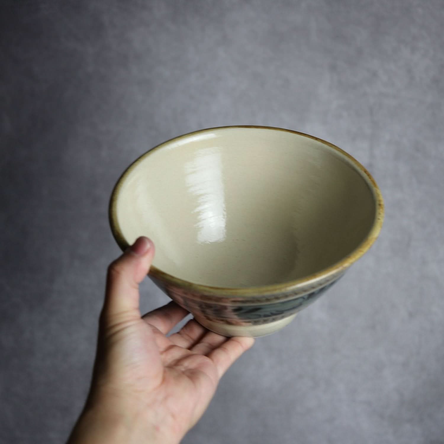 6寸マカイ 線彫唐草 やちむん 陶器 真南風工房 やちむん 陶器.