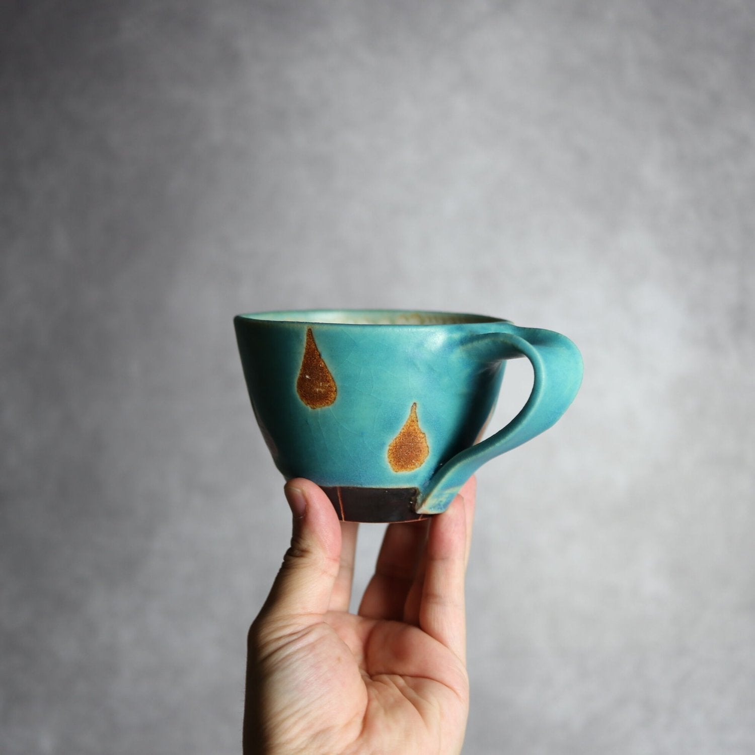 カフェマグ(クリーミー雨)