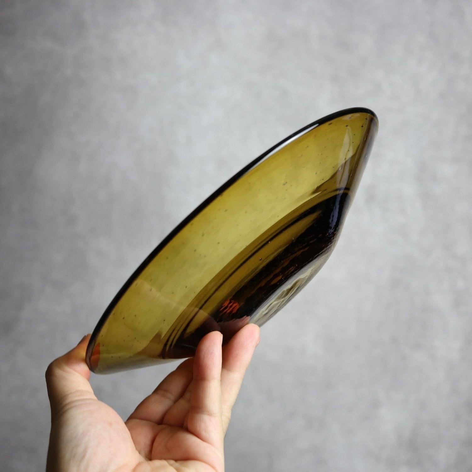 気泡皿 Mサイズ ブラウン 琉球ガラス ガラス工房清天 琉球ガラス.