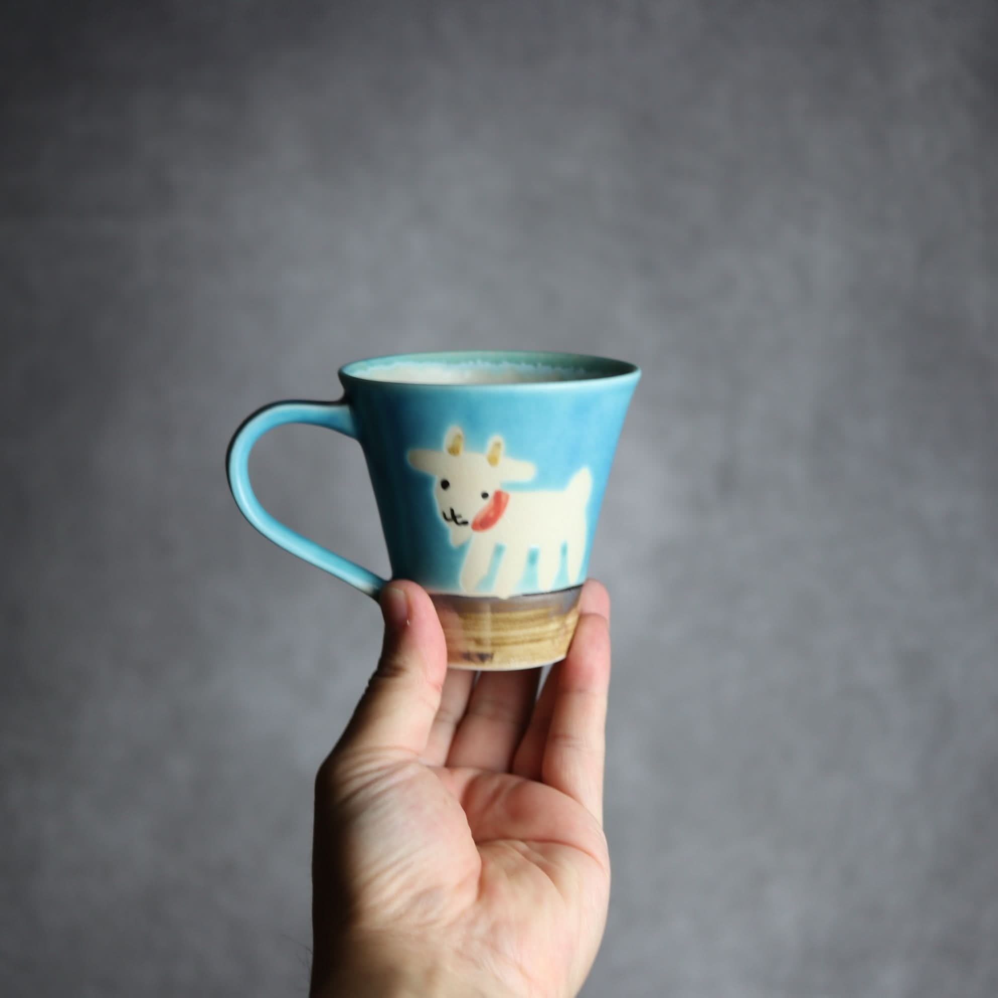 アニマルマグ ヤギ1 やちむん 陶器 atelier qucchane やちむん 陶器.