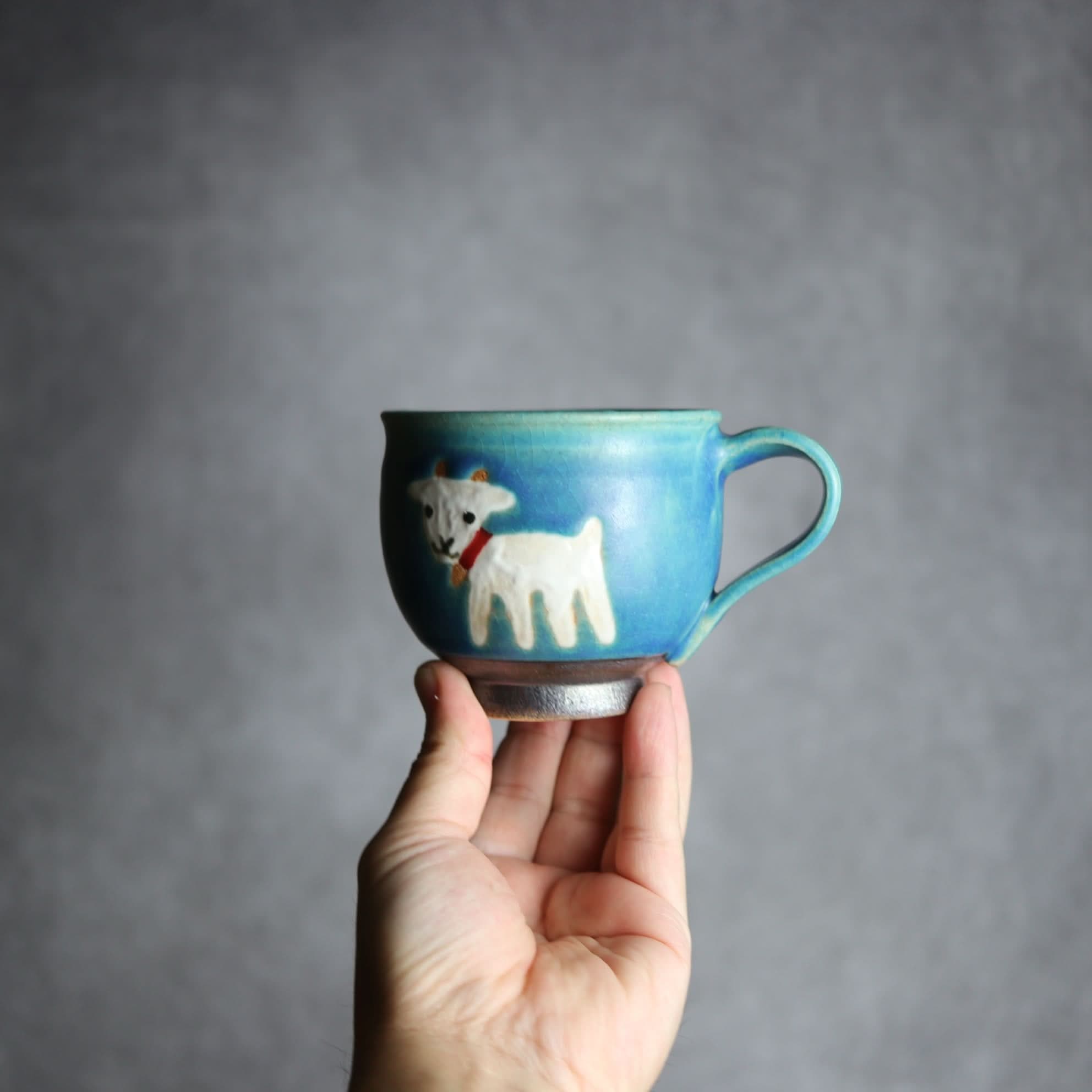 丸マグ ヤギ2 やちむん 陶器 atelier qucchane｜atelier qucchane