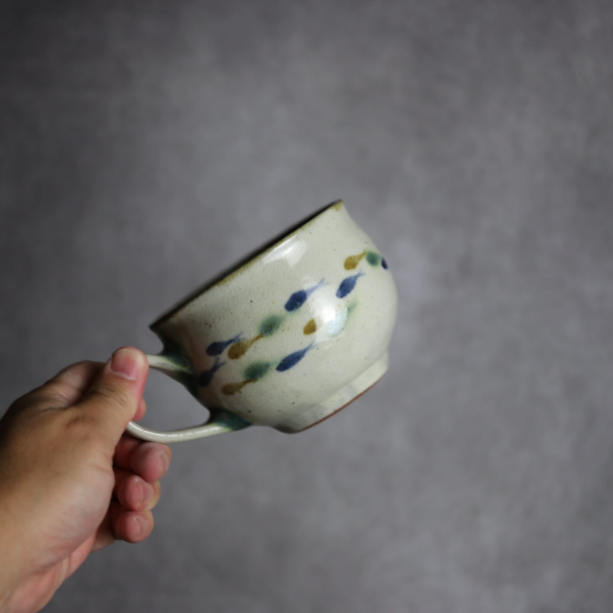 スープカップ1 三彩 魚 やちむん 陶器 やちむん工房 mug｜やちむん工房