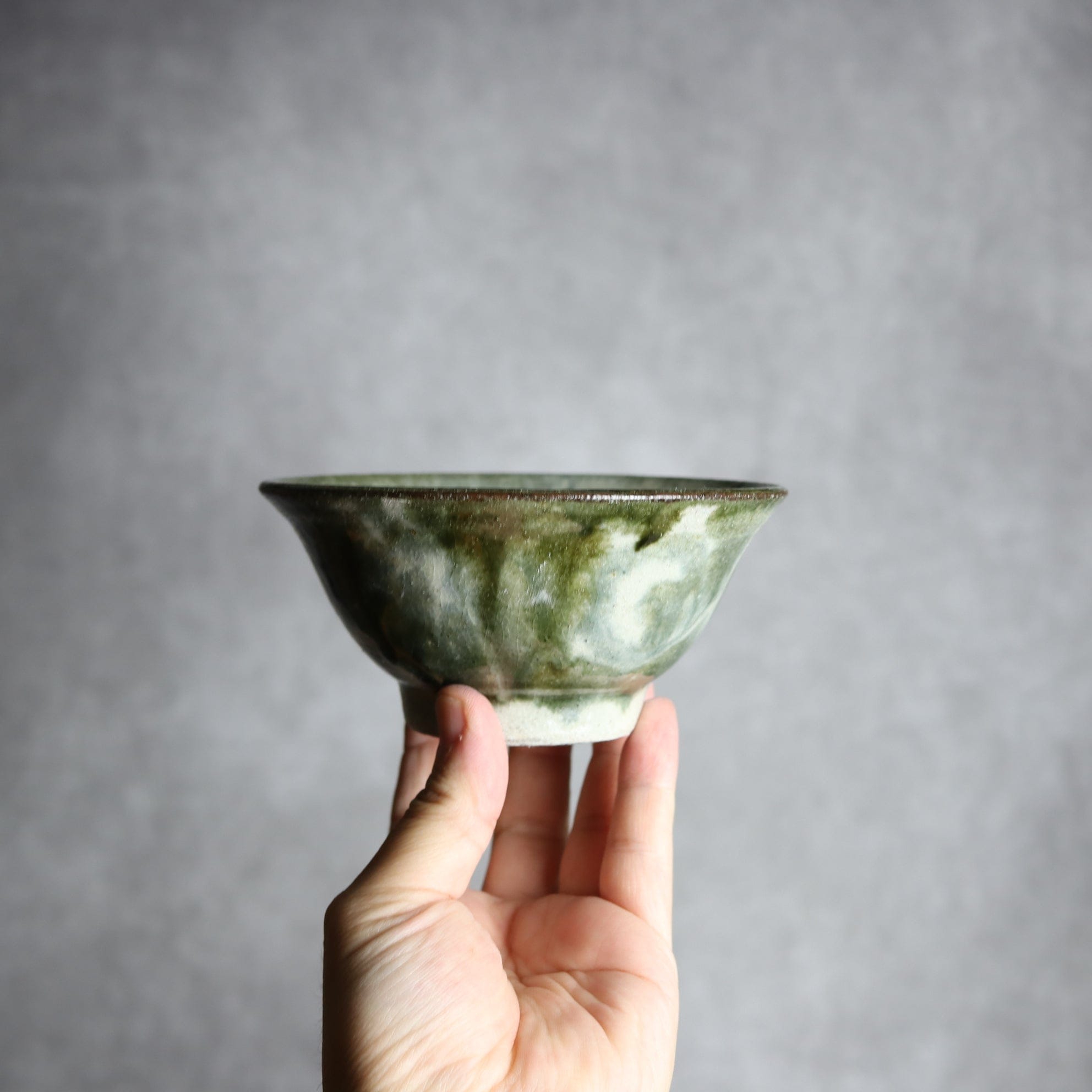 4寸マカイ3 黒呉須釉 唐草 やちむん 陶器 榮一工房
