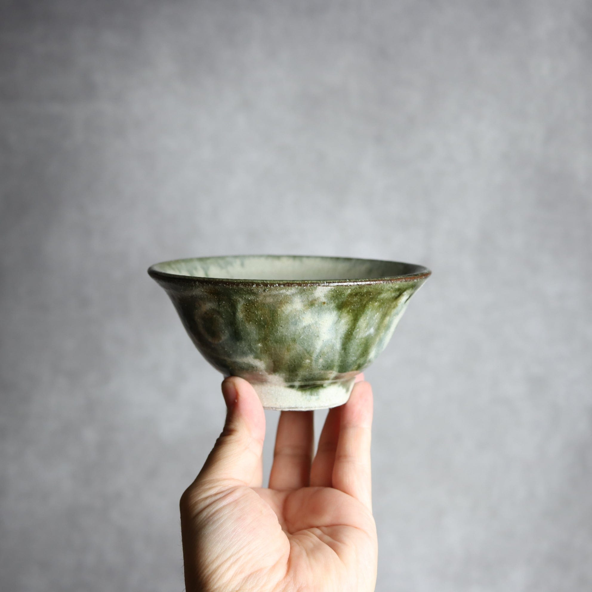 4寸マカイ3 黒呉須釉 唐草 やちむん 陶器 榮一工房