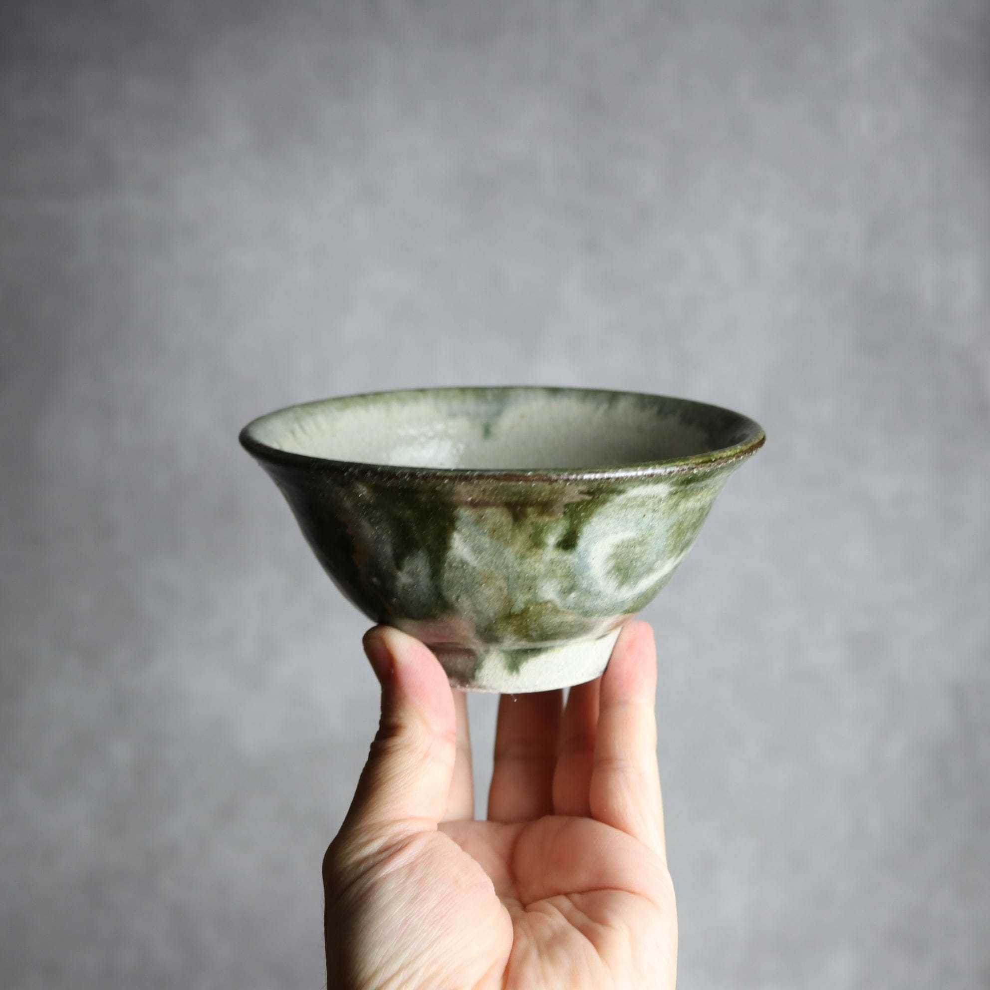 4寸マカイ3 黒呉須釉 唐草 やちむん 陶器 榮一工房
