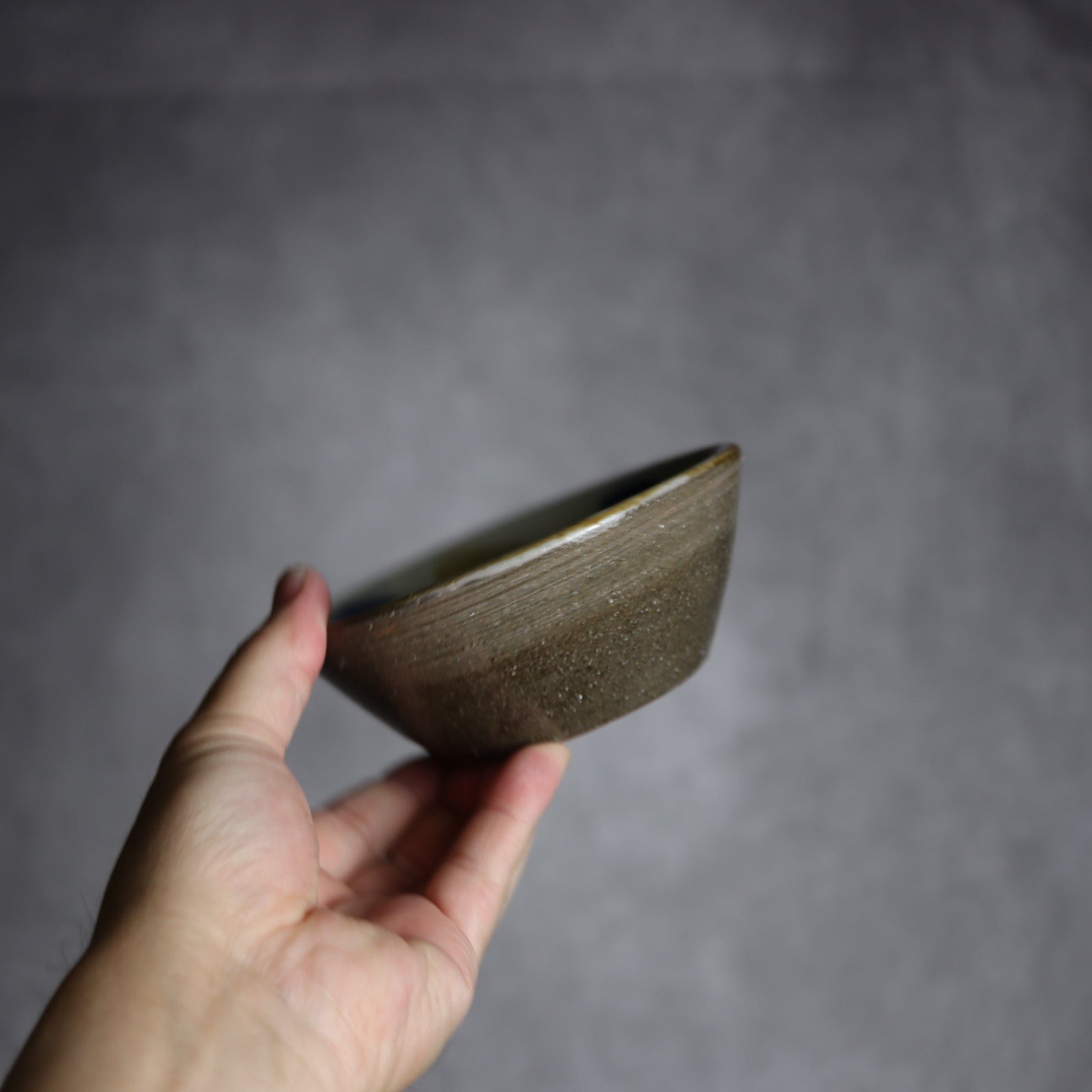 4寸鉢3 飴 呉須釉 双葉 やちむん 陶器 漂窯 陶器.