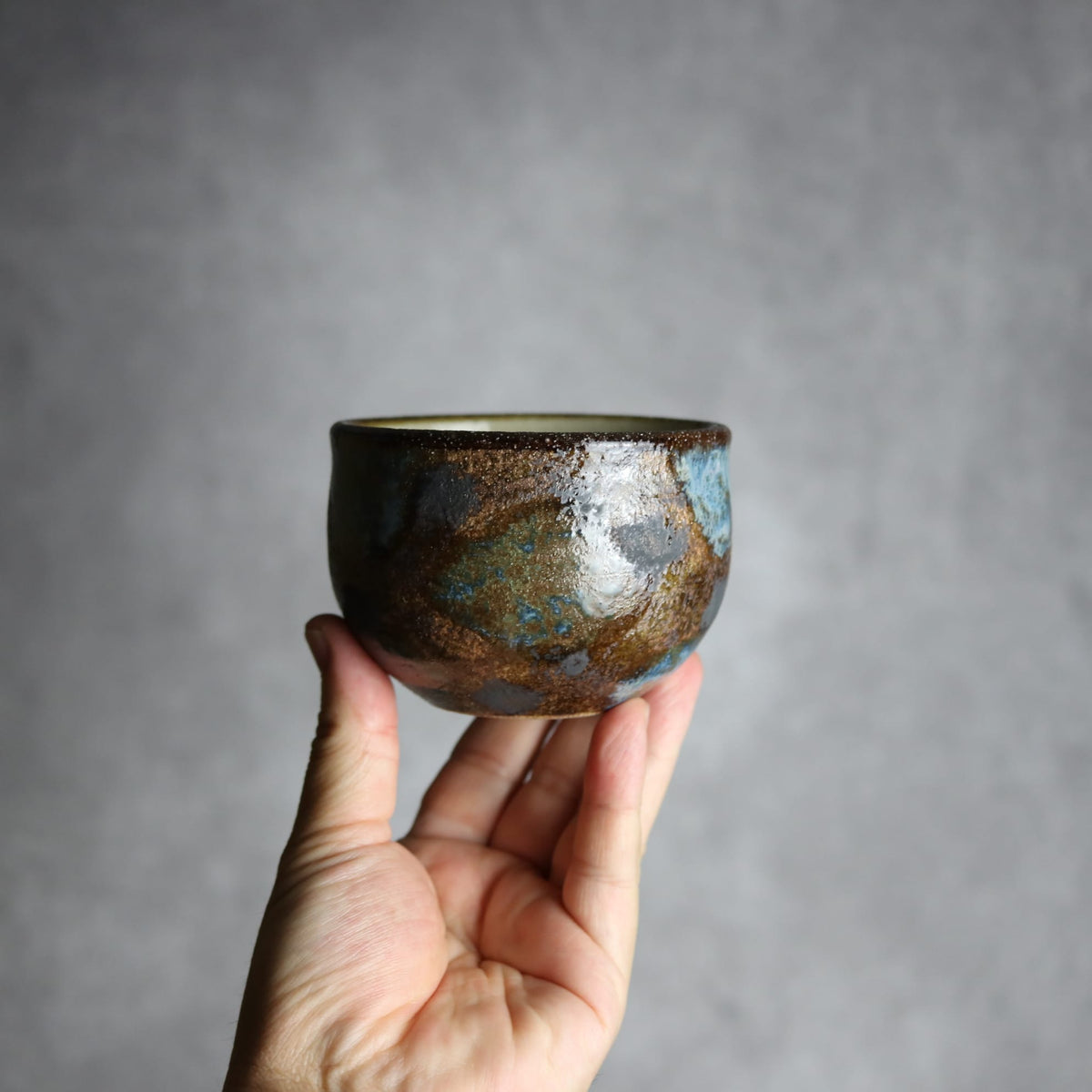 カフェオレボウル1 黒シリーズ やちむん 陶器 sui