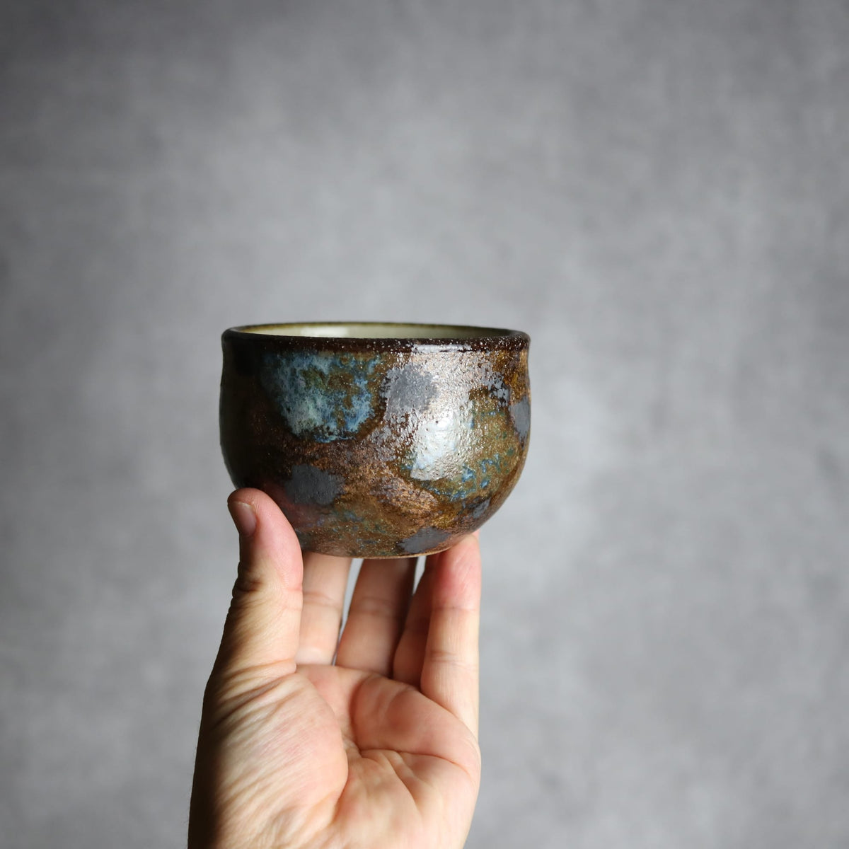 カフェオレボウル1 黒シリーズ やちむん 陶器 sui