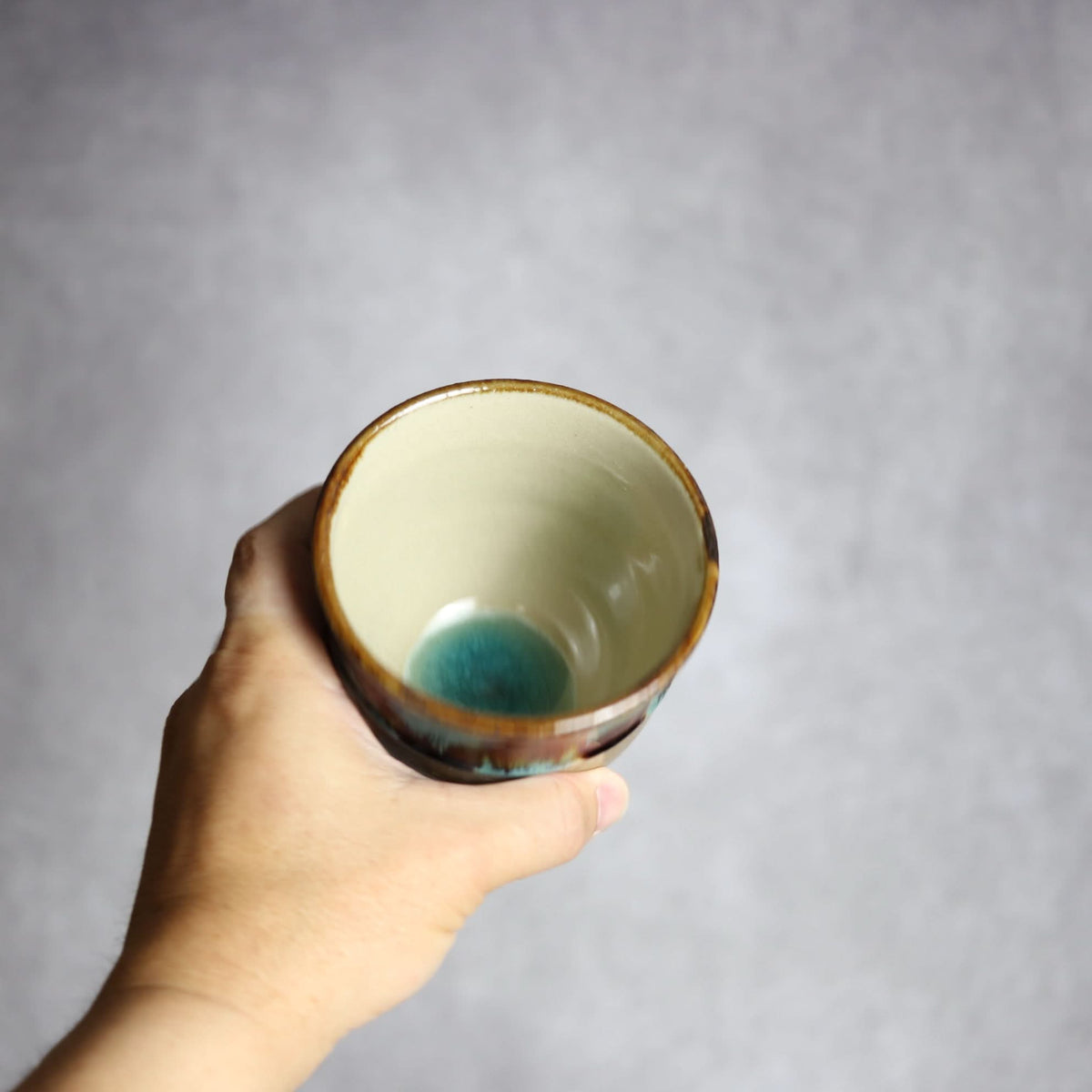 丸フリーカップ1 三彩 やちむん 陶器 エドメ陶房 やちむん 陶器.