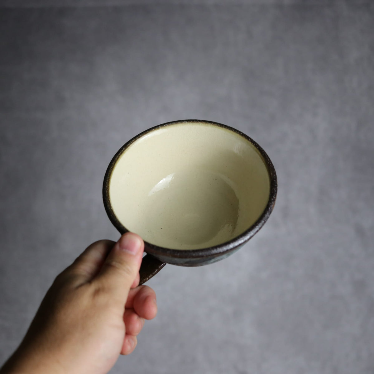 スープカップ1 黒シリーズ やちむん 陶器 sui