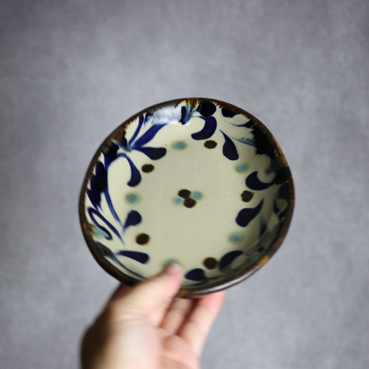 オーバル皿1 唐草紋 やちむん 陶器 エドメ陶房 やちむん 陶器.