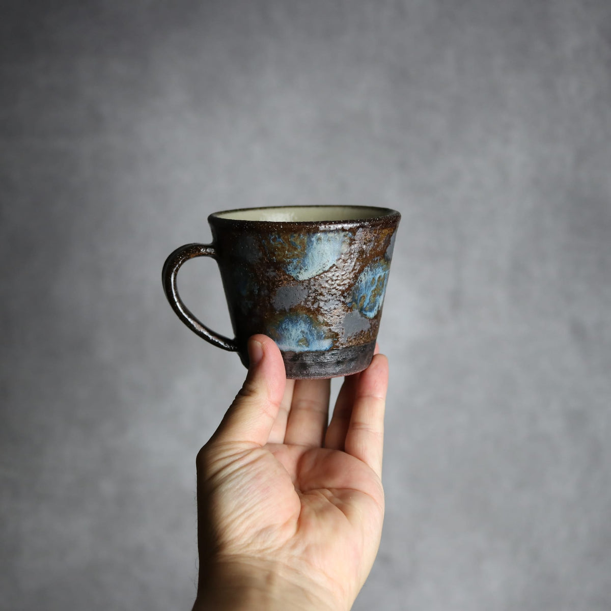 コーヒーカップ1 黒シリーズ やちむん 陶器 sui