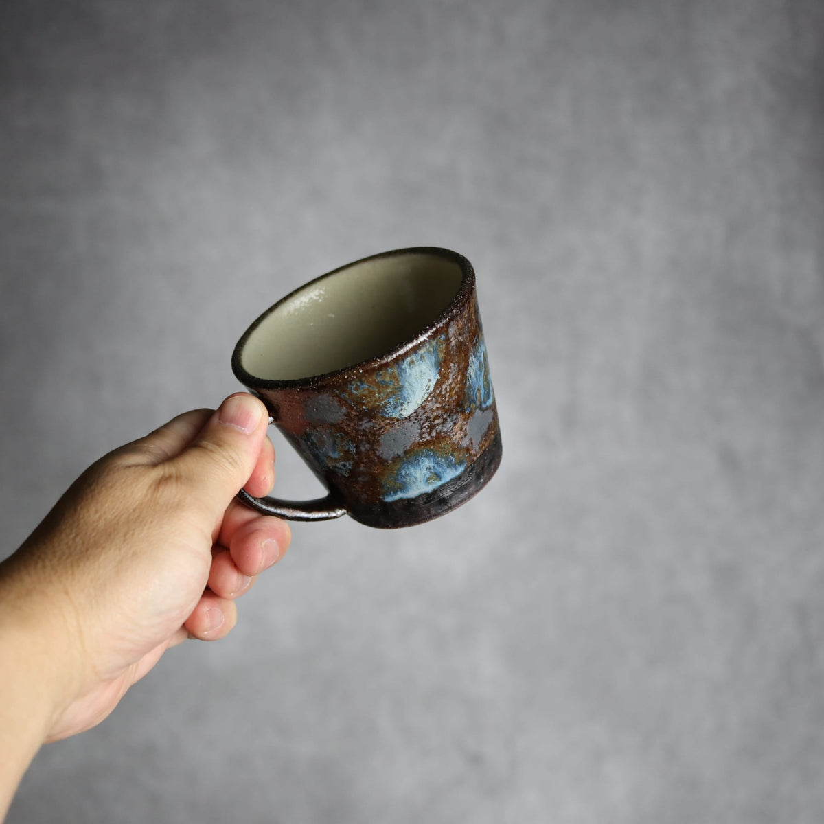 コーヒーカップ1 黒シリーズ やちむん 陶器 sui