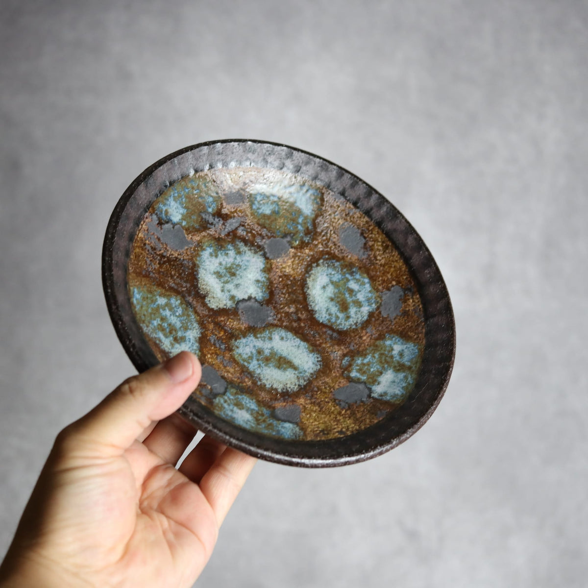 6寸皿1 黒シリーズ やちむん 陶器 sui