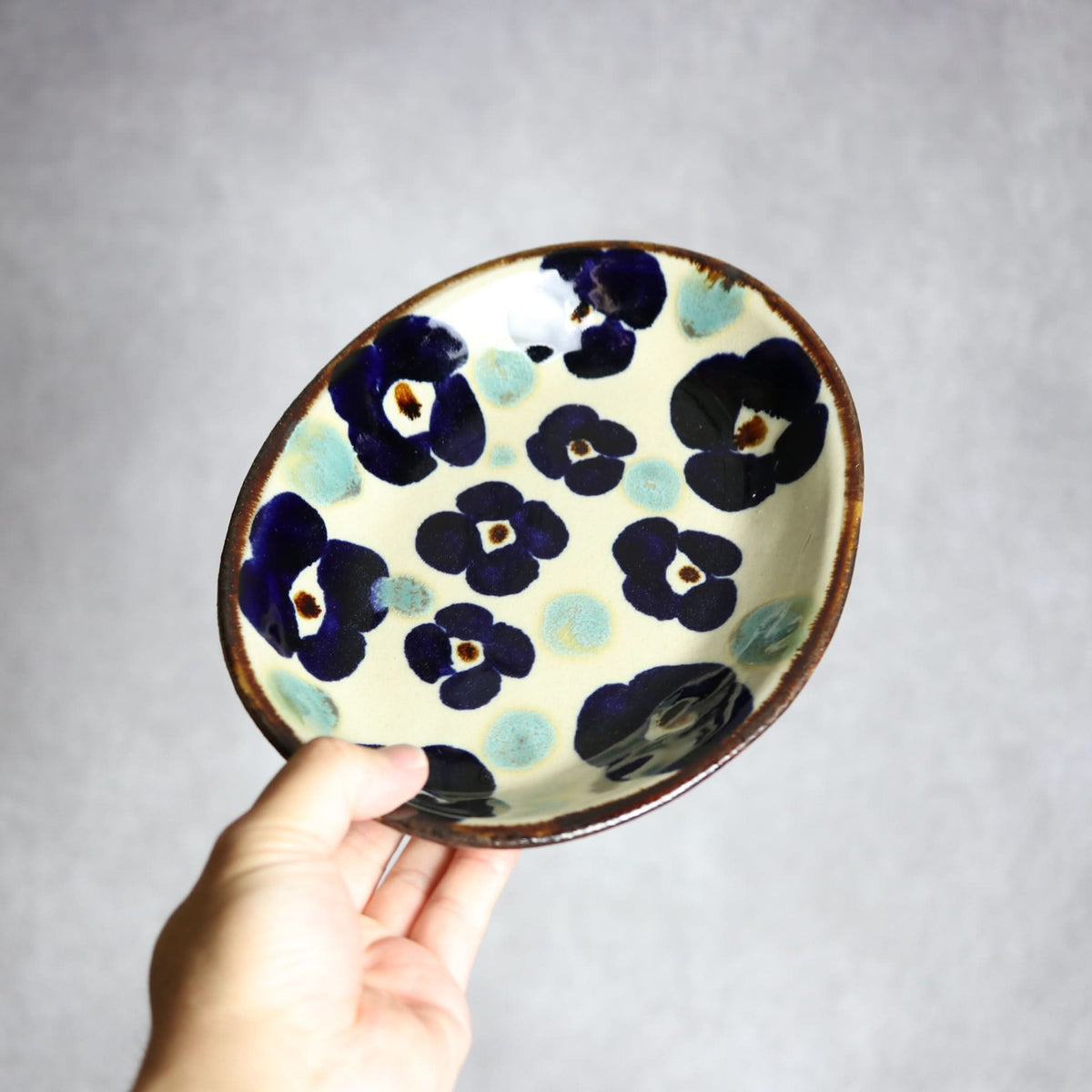 オーバル皿1 花紋 やちむん 陶器 エドメ陶房 やちむん 陶器.
