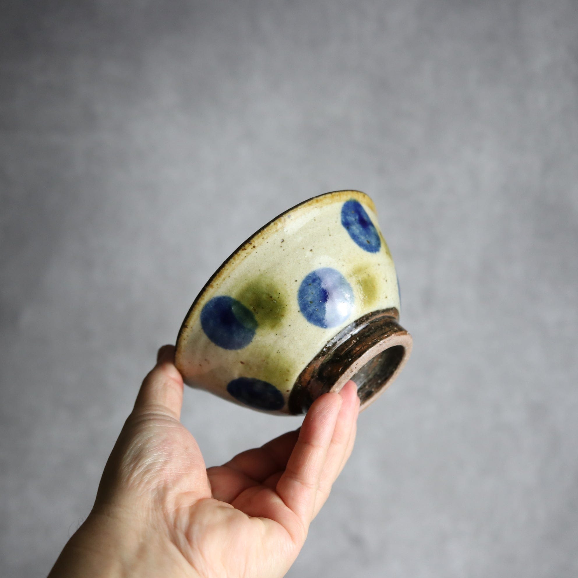 4寸マカイ 青 緑 ドット やちむん 陶器 陶芸こまがた