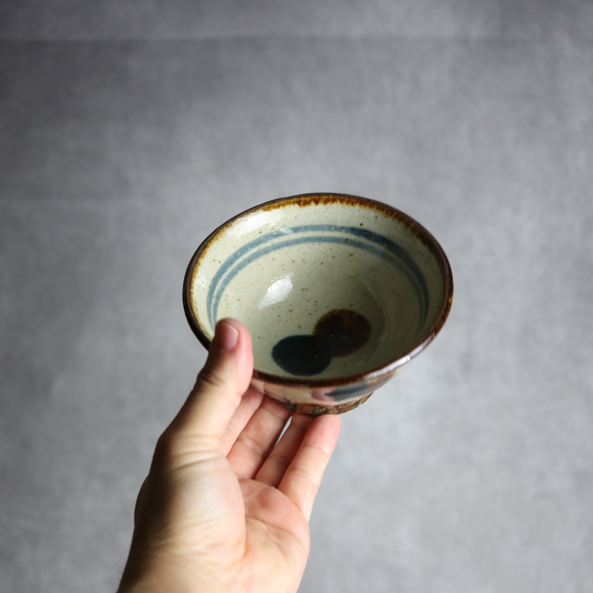 4寸マカイ 紺 茶ドット やちむん 陶器 陶芸こまがた