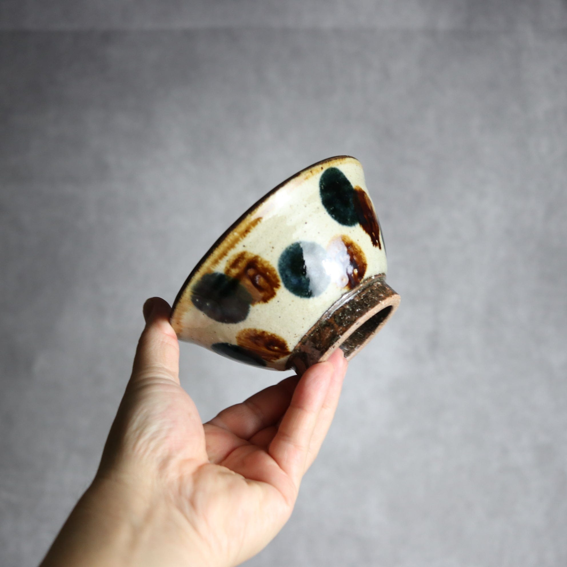 4寸マカイ 紺 茶ドット やちむん 陶器 陶芸こまがた